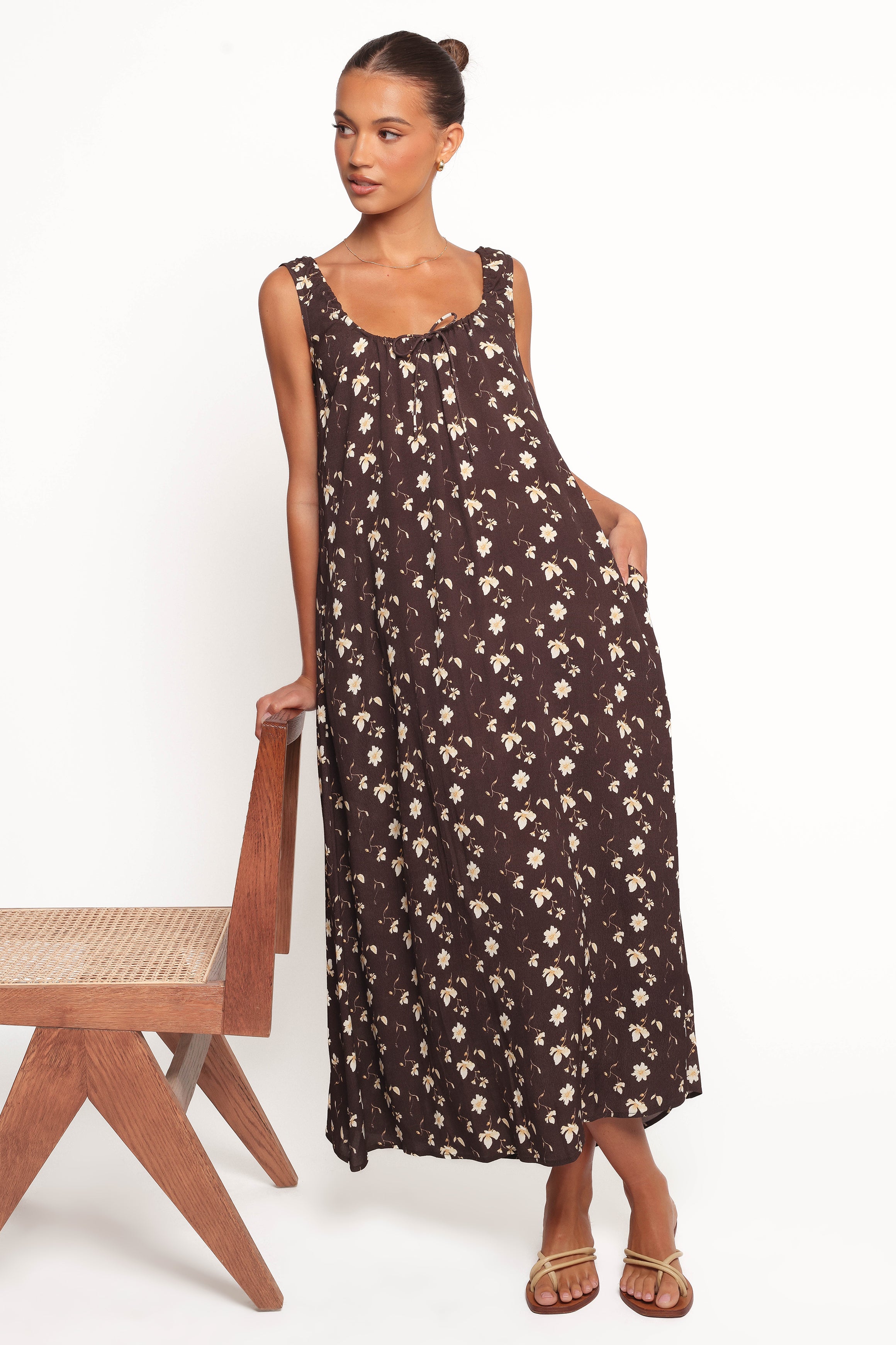 Bowman Maxi Dress - Brown Floral Print Women's Summer Dress | Casual Boho Beach Dress for Vacation & Outdoor Activities
