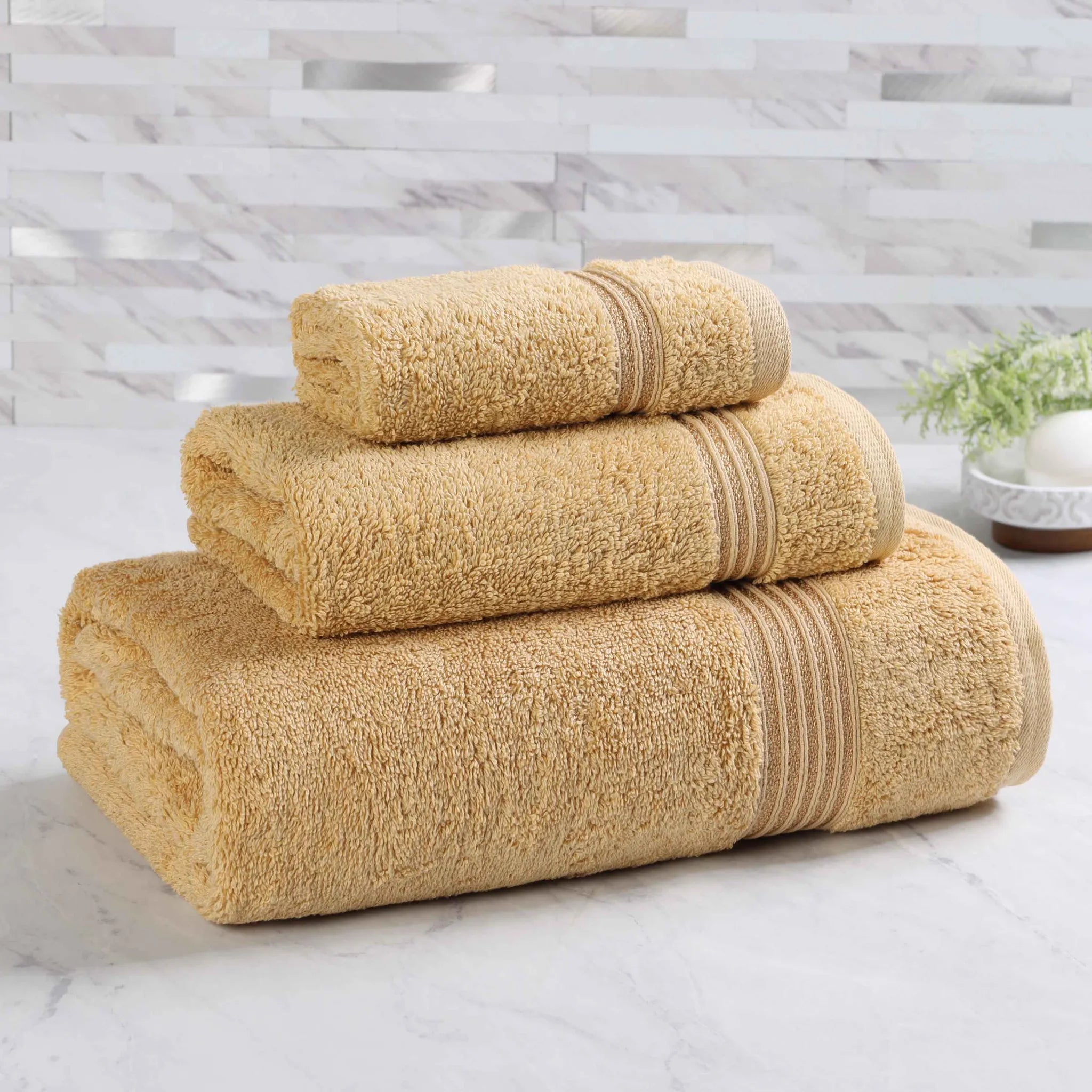 Premium Egyptian Cotton Plush 3-Piece Luxury Bath Towel Set - Ultra Absorbent & Soft for Spa, Bathroom & Hotel Use