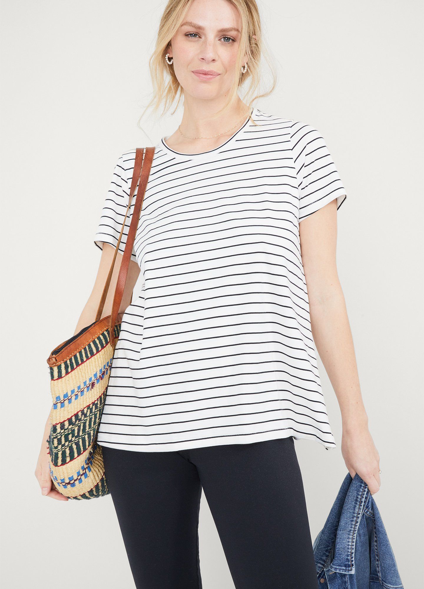 Premium Nursing Tee for Moms - Soft & Comfortable Breastfeeding Shirt - Perfect for Nursing, Pumping & Everyday Wear