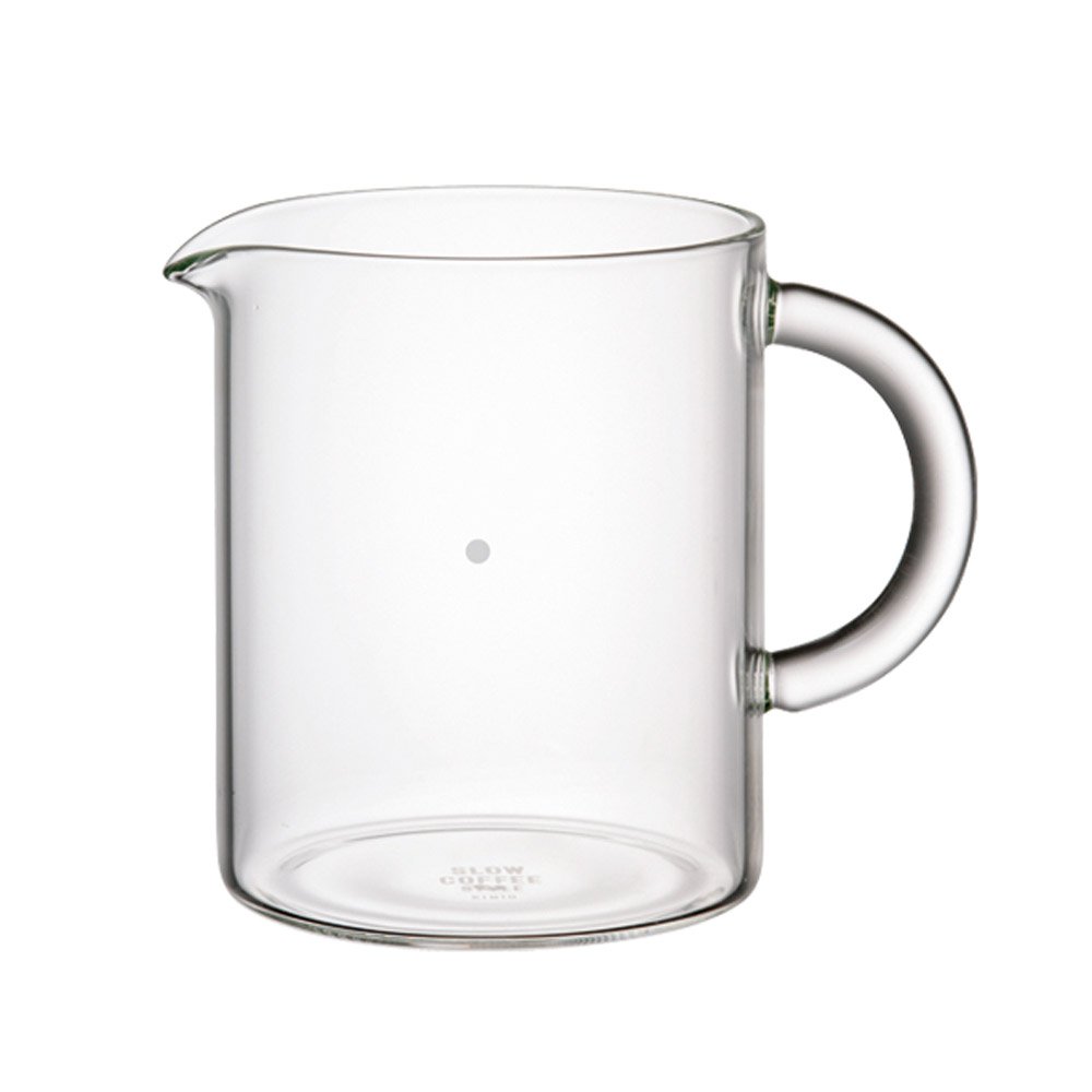 KINTO SCS 27655 Heat-Resistant Glass Coffee Jug - 2 Cups (17oz) Graduated Measuring Carafe - Microwave & Dishwasher Safe - Perfect for Pour Over Coffee, Iced Tea & Kitchen Measuring