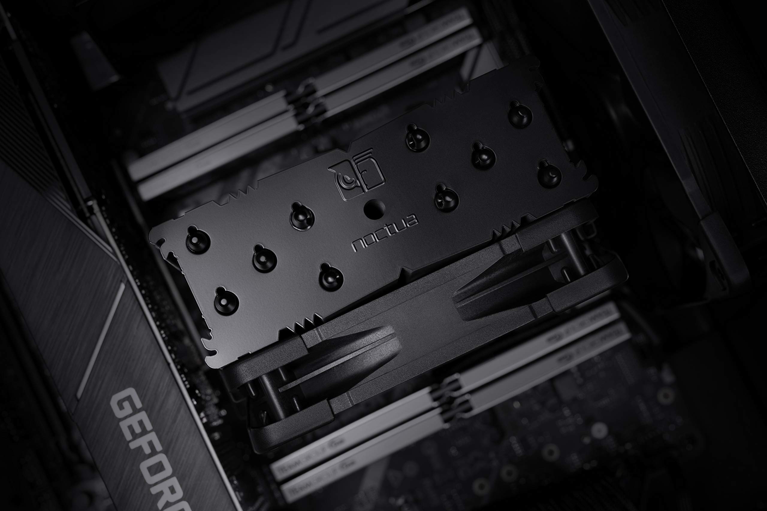 Noctua NH-U12S chromax.Black Premium 120mm Single-Tower CPU Air Cooler - High Performance, Quiet Cooling for PC Gaming & Workstations - Perfect for Intel/AMD CPUs, Overclocking & Silent PC Builds