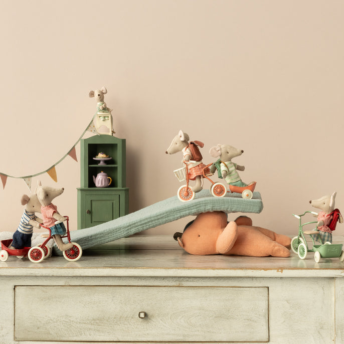 Maelie Big Sister Coral Tricycle Mouse Toy - Adorable Ride-On for Kids, Perfect for Pretend Play and Gift Giving