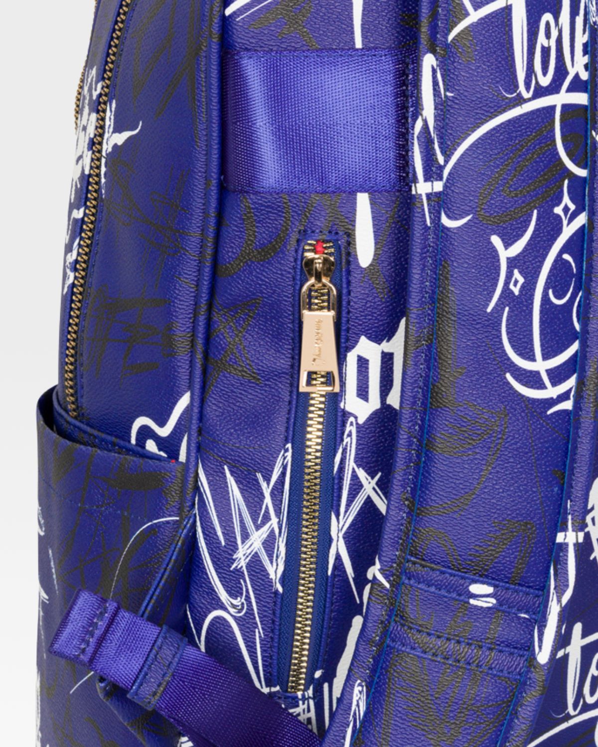 Royal Blue Graffiti Tombstone Roller Duffle Bag Set - Stylish Travel Luggage for Urban Adventures & Weekend Getaways