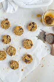 Gourmet Kitchn SureLife Foods Traditional Aussie Bites Protein Cookies - Quinoa, Chia & Rolled Oats, 270mg Omega-3 per Serving, 16oz | Healthy Snack for Workouts, Hiking & On-the-Go Nutrition