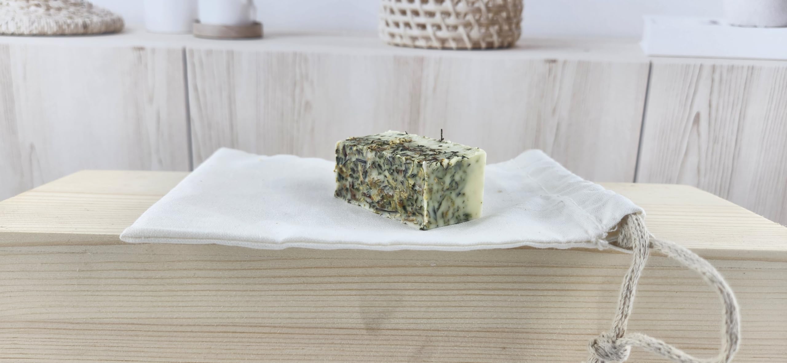 All Natural Chamomile Bath Tea Bar Soap with Muslin Bag - TSA Approved Handmade Moisturizer for Sensitive Skin | Gentle Shower & Bath Soap for Women, Teens, Girls | Perfect for Mother's Day Gifts & Relaxing Bath Time Self-Care