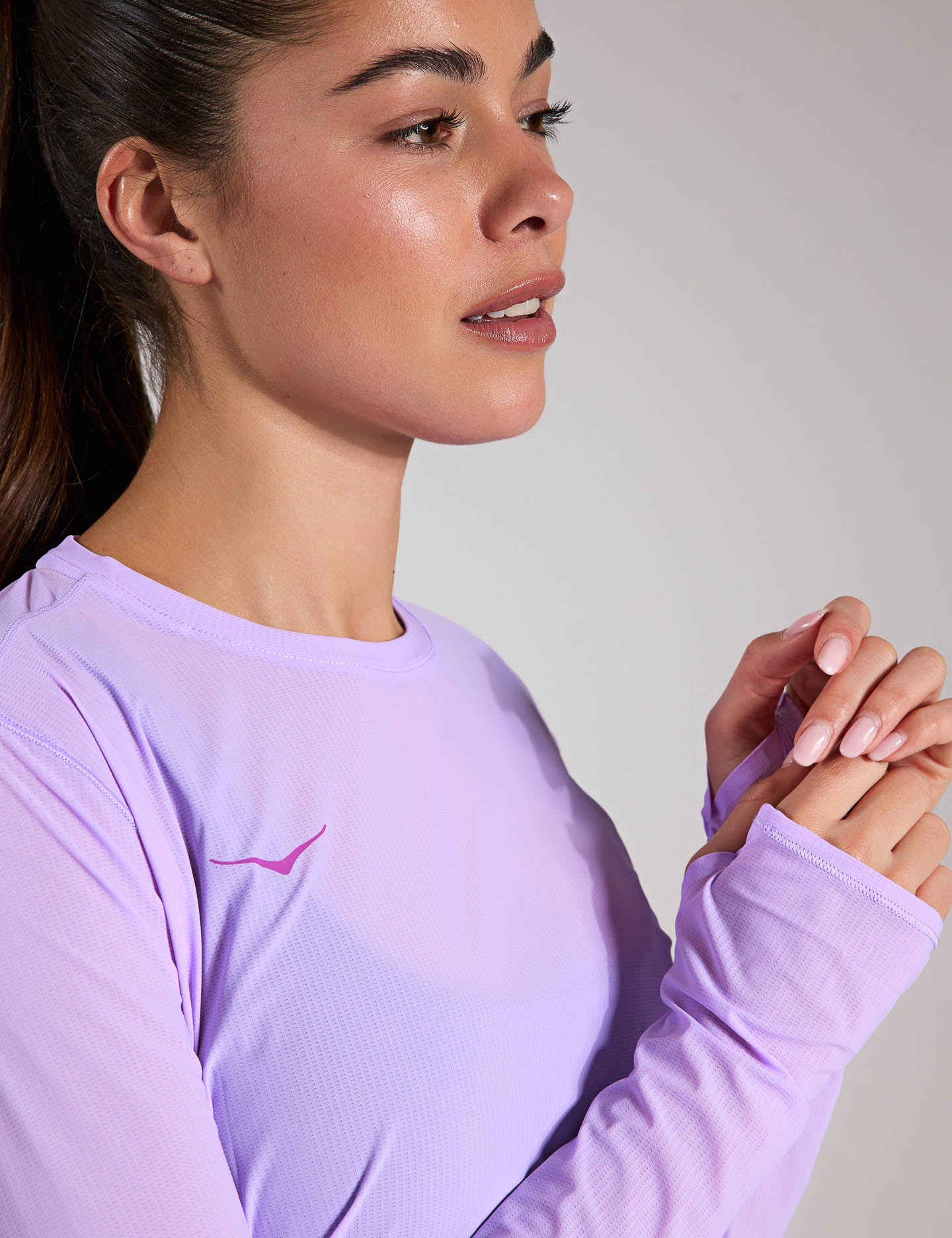 AIROLITE Run Long Sleeve Shirt - Women's Athletic Aster Flower Print Top for Running, Yoga & Outdoor Activities
