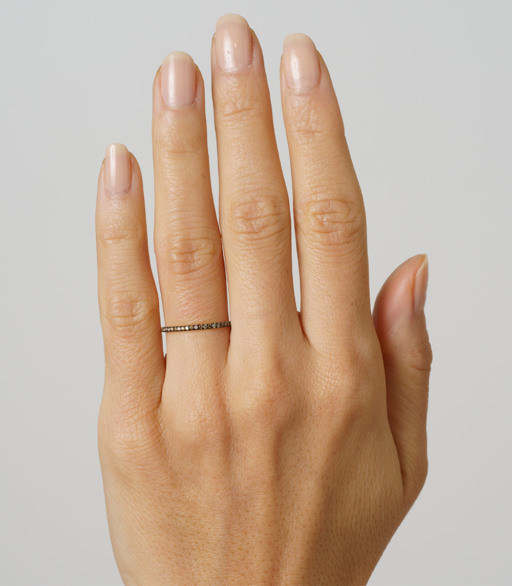 Elegant Light & Dark Diamond Eternity Band Ring for Women - Perfect for Weddings, Anniversaries & Special Occasions
