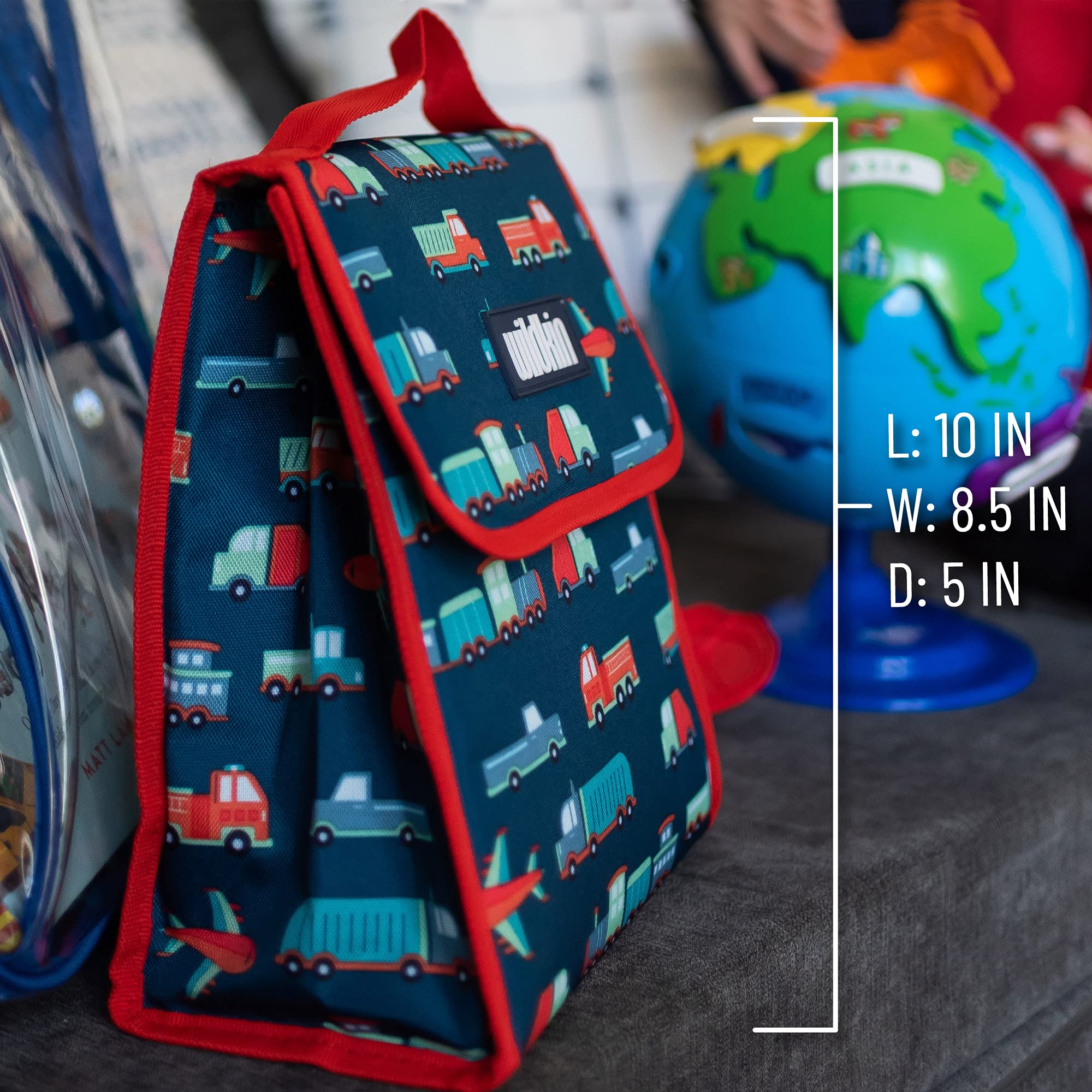 Wildkin Kids Insulated Lunch Bag - Reusable Thermal Lunch Box for School, Travel & Picnics - Keeps Food Hot or Cold for Hours - Perfect for School Lunches, Road Trips & Outdoor Adventures