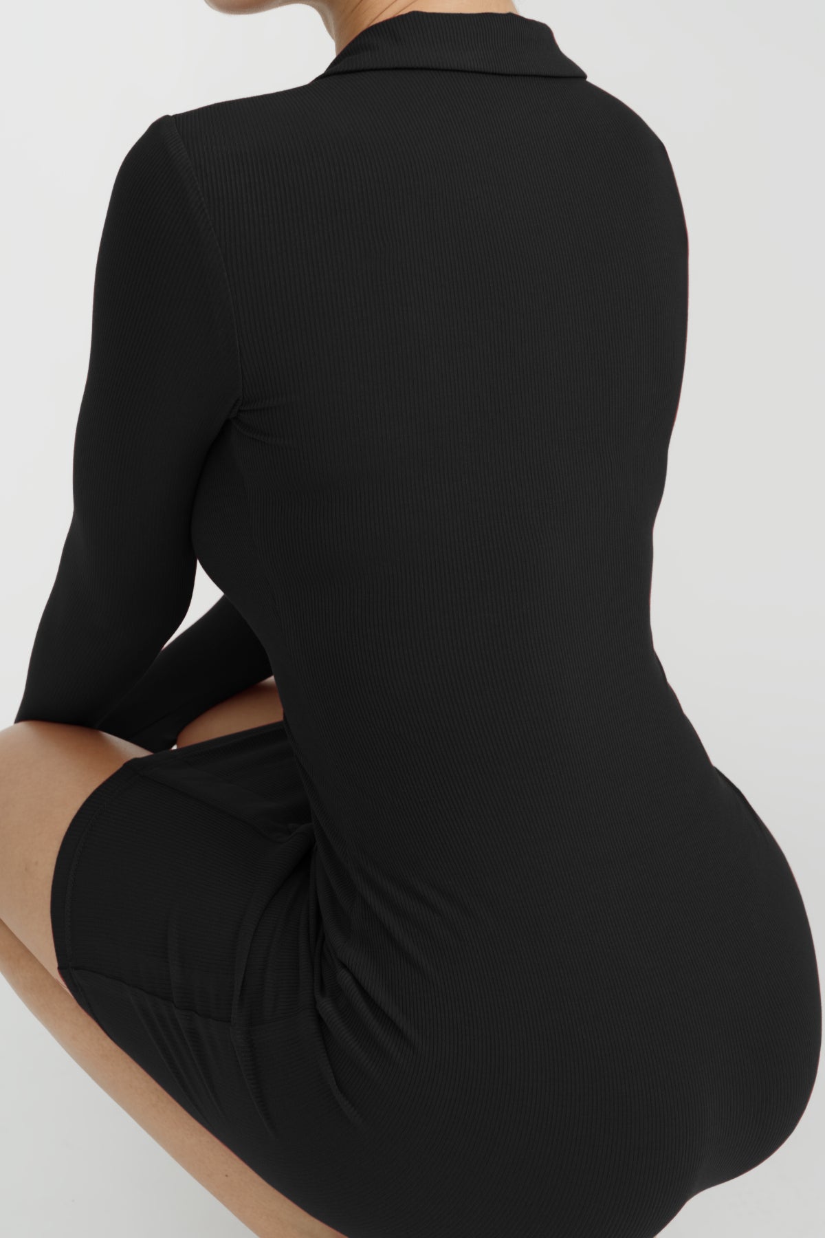 MIA Dress Jet - Elegant Women's Party Dress for Evening Events, Weddings & Special Occasions | Flowy A-Line Silhouette with V-Neck & Sleeveless Design
