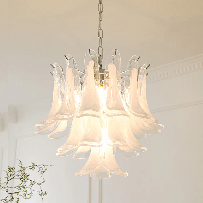 Exquisite Murano Glass Leaf Chandelier - Handcrafted Venetian Crystal Pendant Light Fixture for Dining Room, Living Room & Bedroom Decor