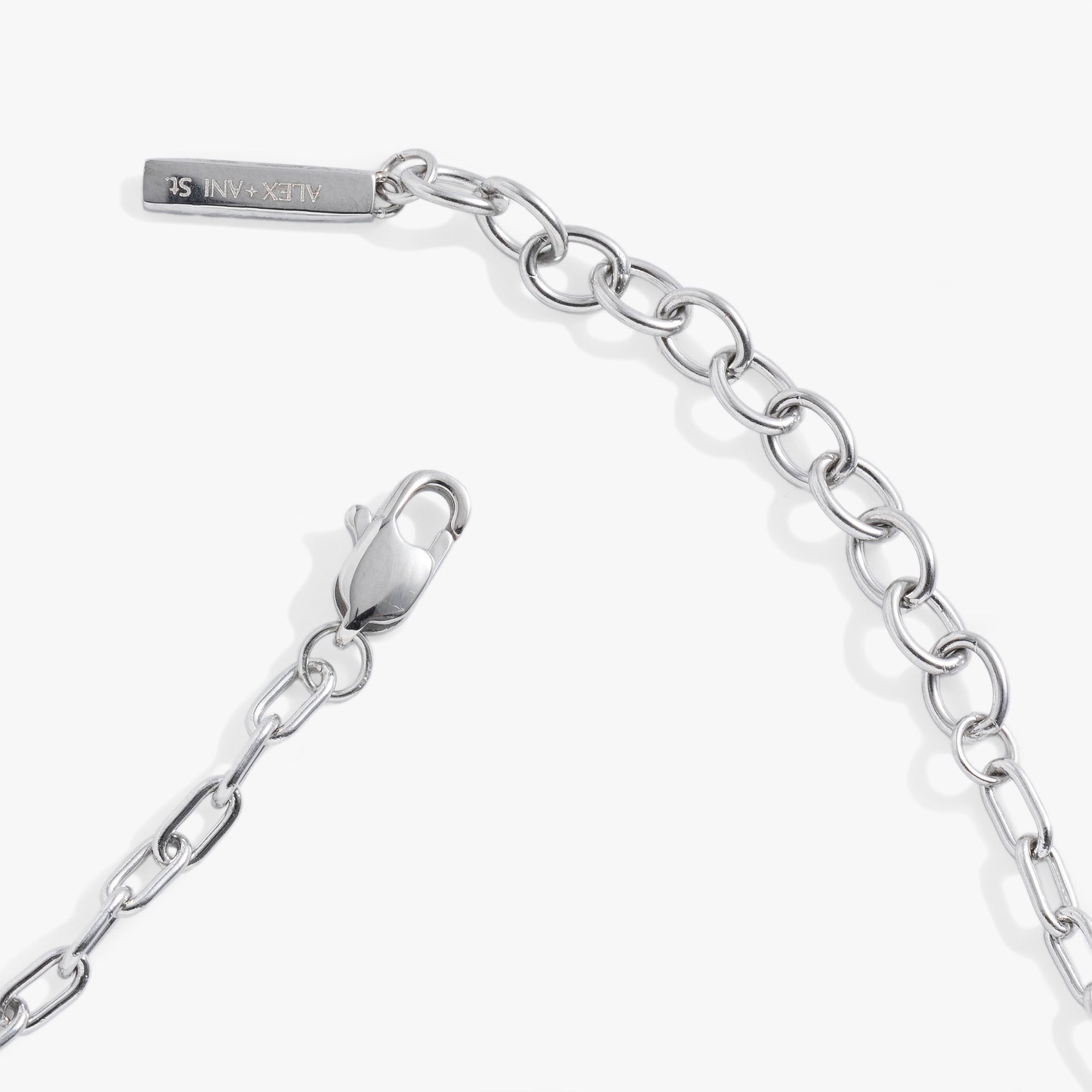 Stylish Everyday Paperclip Chain Bracelet for Women - Trendy Minimalist Jewelry for Casual Wear & Office Outfits