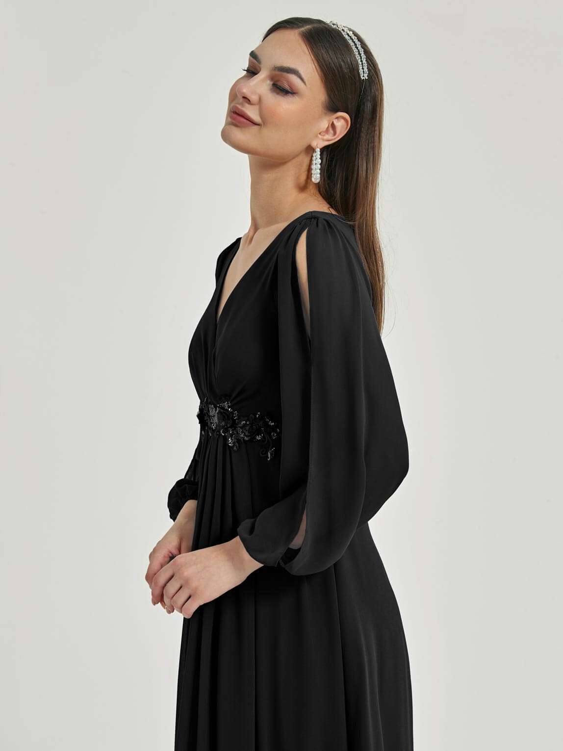 Elegant Black V-Neck Long Slit Sleeve Pleated Flowy Chiffon Formal Evening Dress for Women - Perfect for Prom, Cocktail Parties & Special Occasions