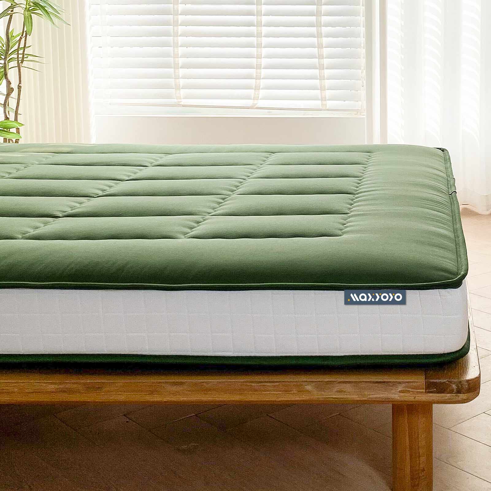 MAXYOYO Padded Japanese Floor Mattress - Green Foldable Roll Up Futon Mattress for Bedroom, Guest Room & Travel | Comfortable Floor Sleeping & Lounging