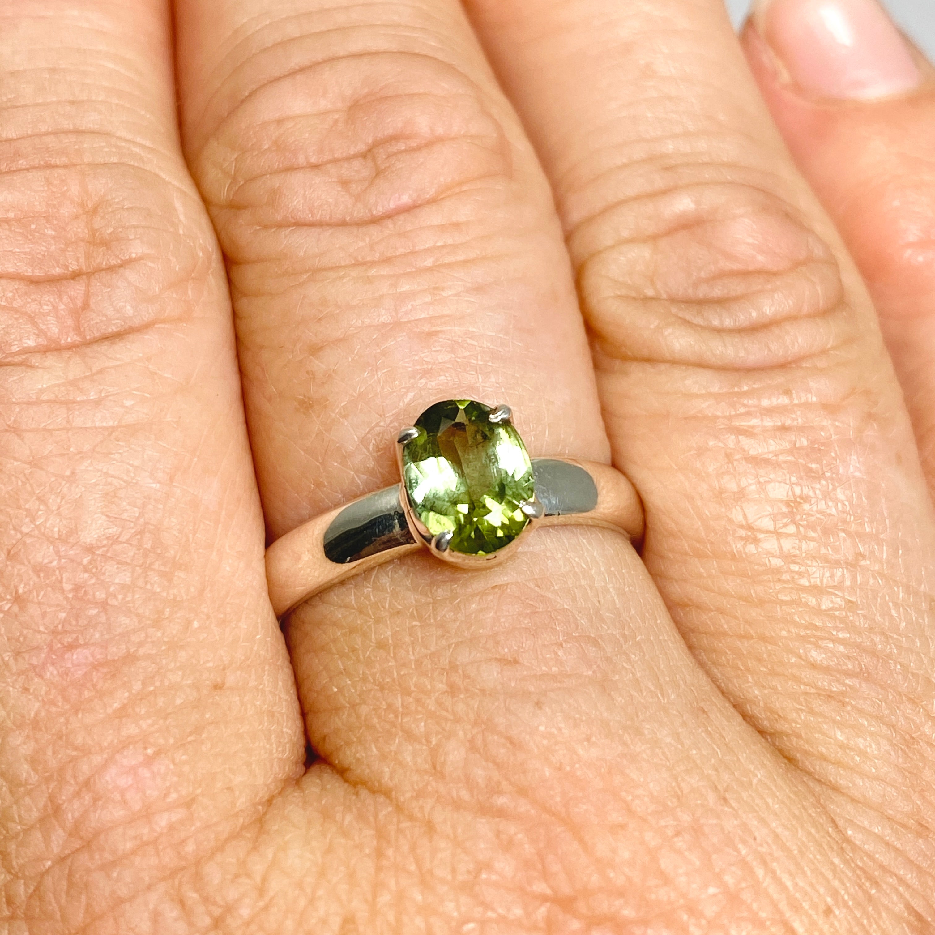Green Tourmaline Oval Faceted Ring Size 9 - PRGJ725 - Elegant Jewelry for Women, Perfect for Weddings, Parties & Special Occasions