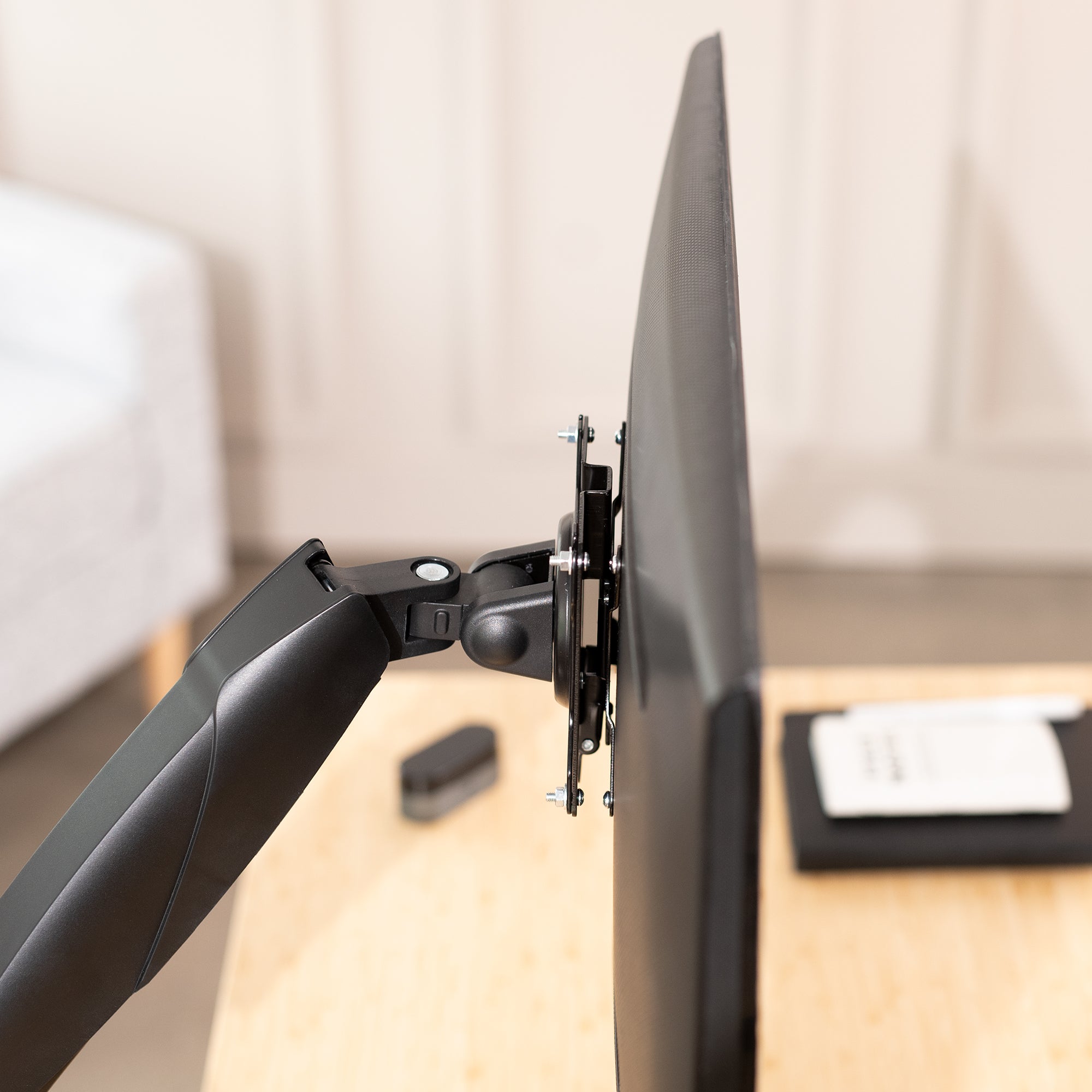VESA Quick Release Adapter - Universal Monitor Mount Bracket for TVs & Computer Screens | Perfect for Home Office, Gaming Setup & Multi-Monitor Displays