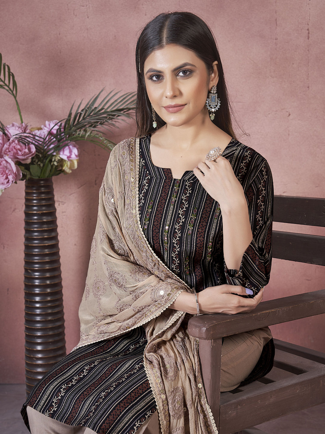 Stylish Black Ready-to-Wear Pant Suit with Elegant Embroidery - Perfect for Weddings, Parties & Formal Events