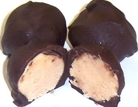 Dark Chocolate Vanilla Fudge Truffles 8oz - Winter Gift Box for Holidays & Parties