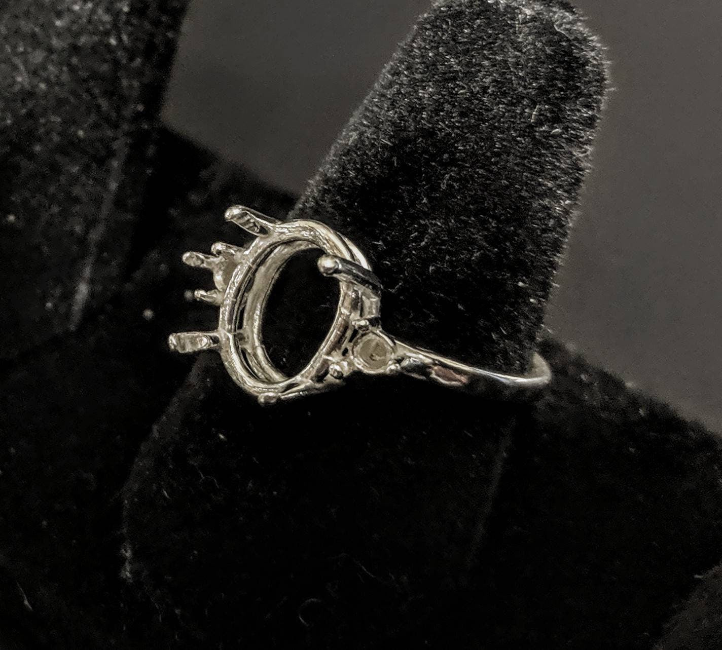 10x8mm & 14x12mm Oval Sterling Silver or 14k Gold Ring Setting with Accents - Pre-Notched Shank (Sizes 5, 6, 7, 8) - Perfect for Engagement Rings, Wedding Bands & Custom Jewelry Making