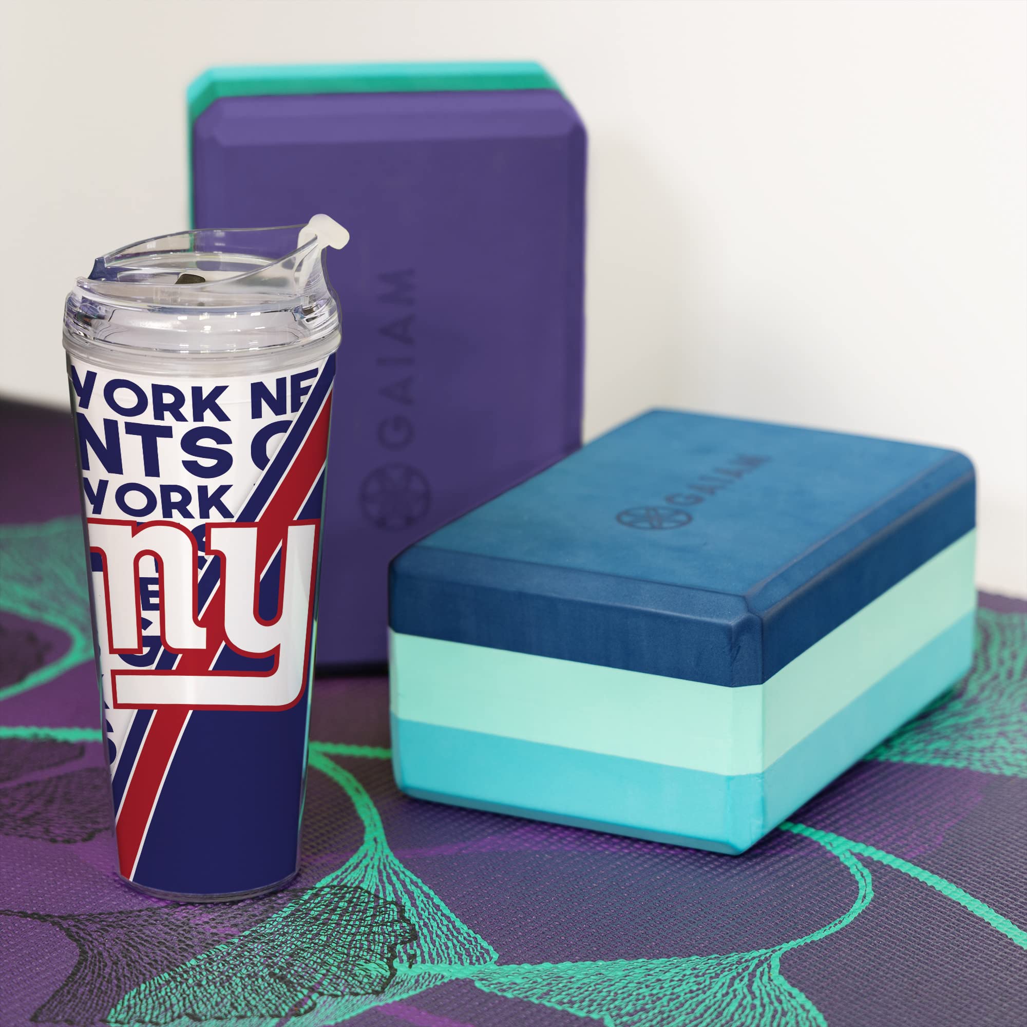 Official NFL Football 24oz Acrylic Tumbler with Hinged Lid - Double Wall Insulated Cup for Hot & Cold Drinks - Perfect for Game Day, Tailgating, and Office Use - Officially Licensed NFL Team Merchandise for Fans