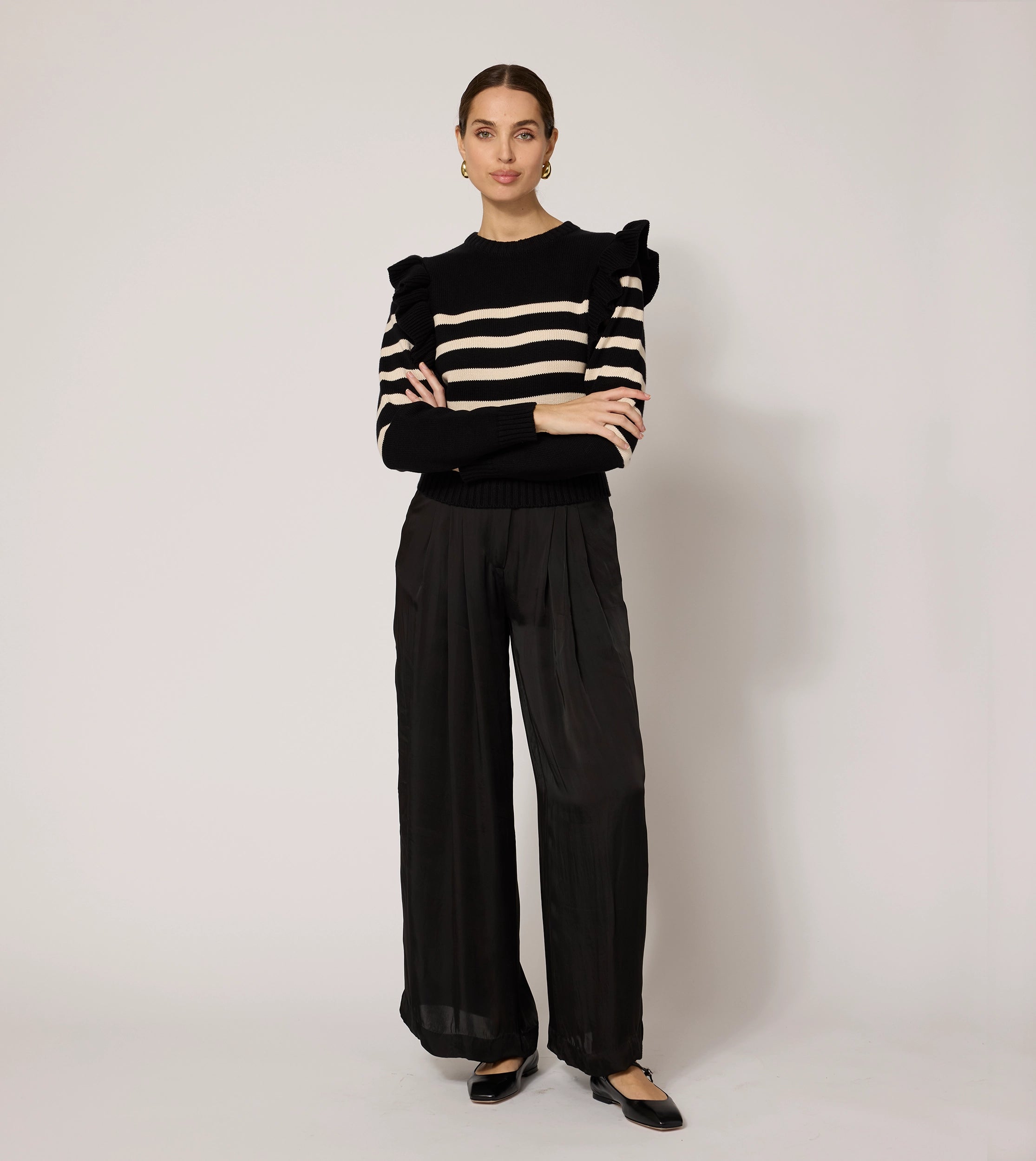 Blair Cropped Sweater for Women - Soft Knit Pullover in Black/Ivory - Perfect for Casual Outfits, Date Nights & Fall Layering