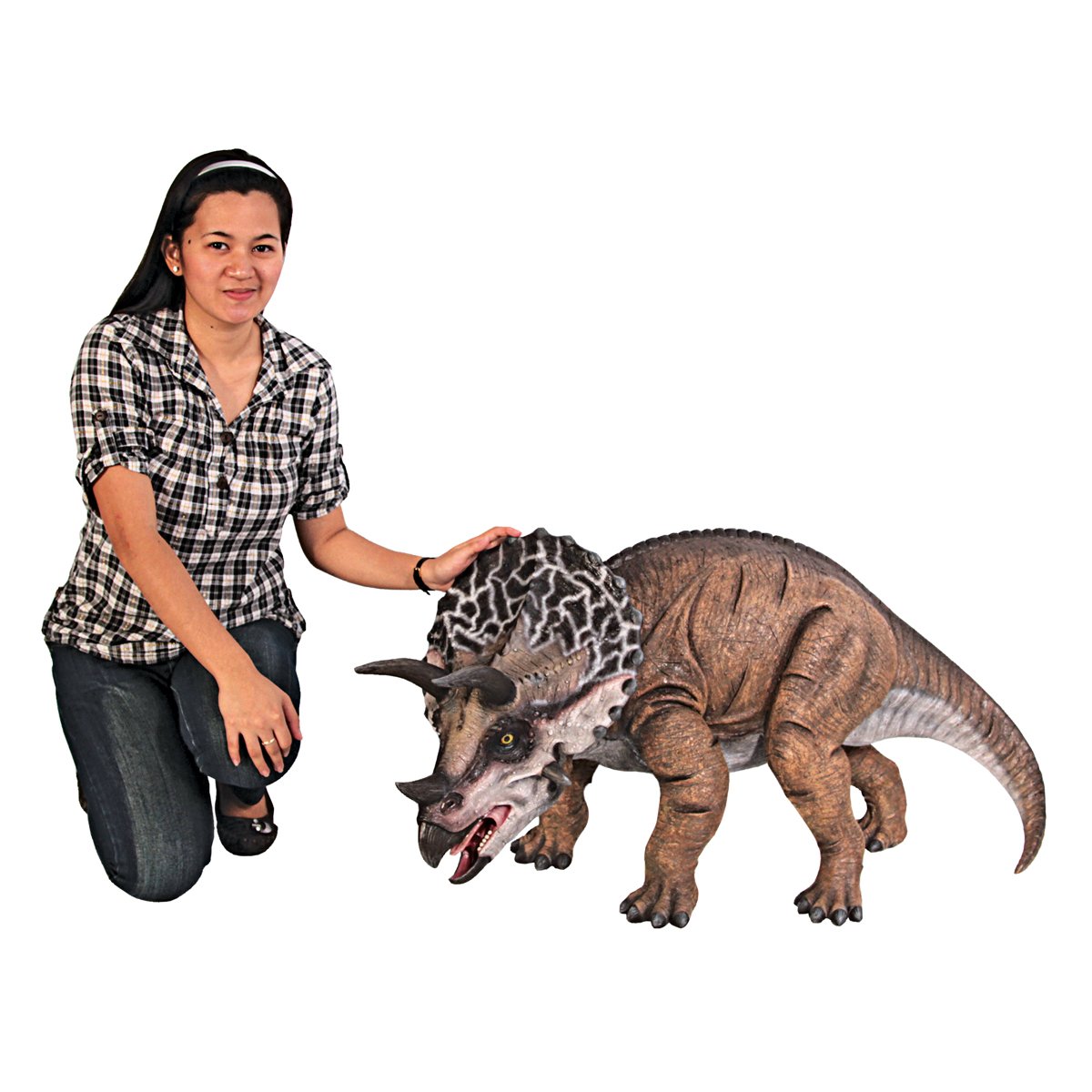 Design Toscano Triceratops Scaled Dinosaur Statue - Lifelike Prehistoric Dinosaur Decor for Home, Office, or Garden - Perfect for Dinosaur Lovers and Jurassic Themed Spaces