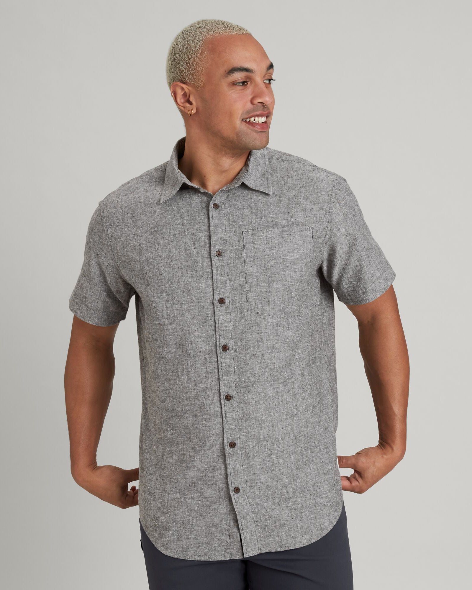 Men's Flaxton Short Sleeve Shirt - Stingray Chambray Casual Button Down Shirt for Summer | Office Wear & Outdoor Activities