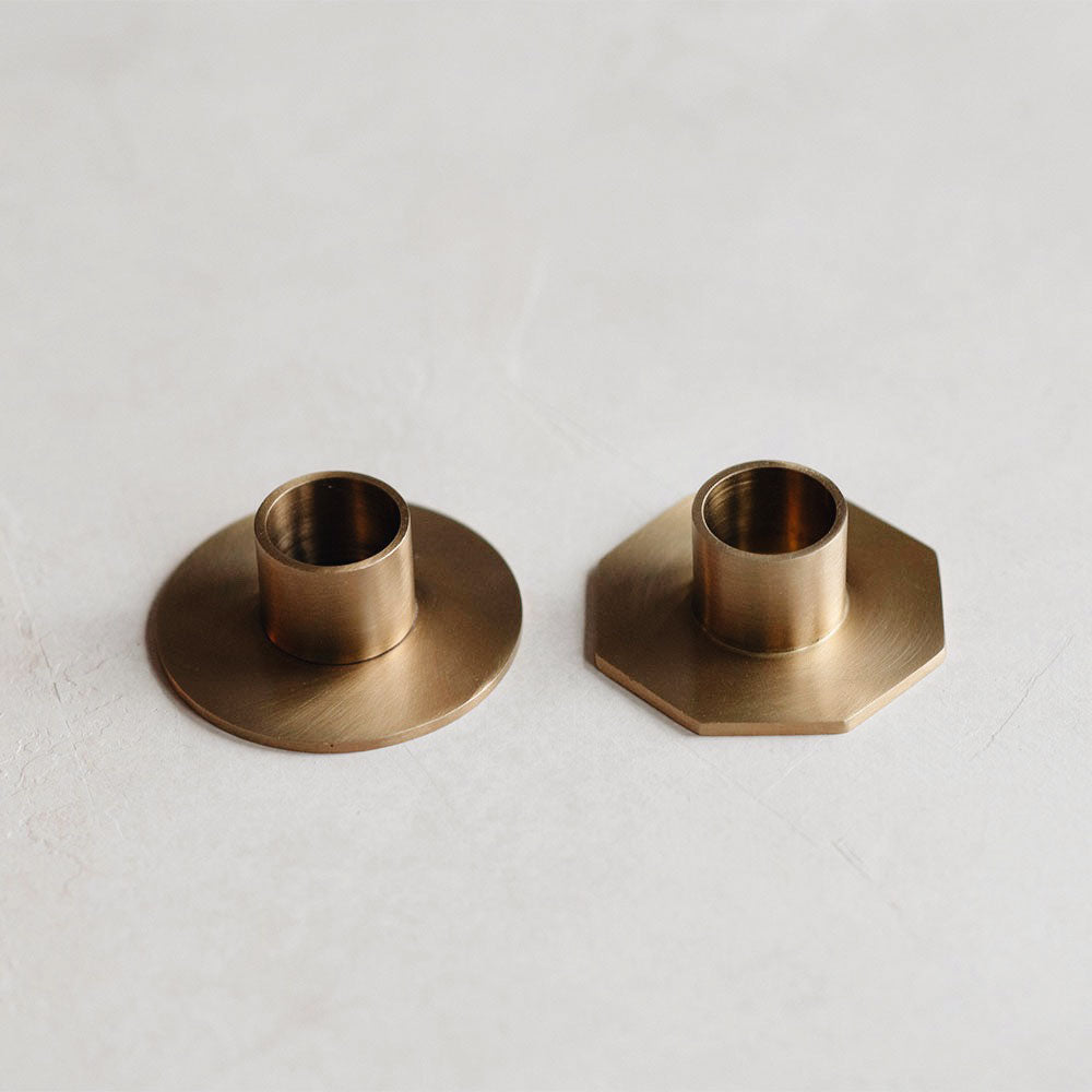 Elegant Petite Brass Candle Holder for Table Decor - Perfect for Weddings, Romantic Dinners & Home Decoration