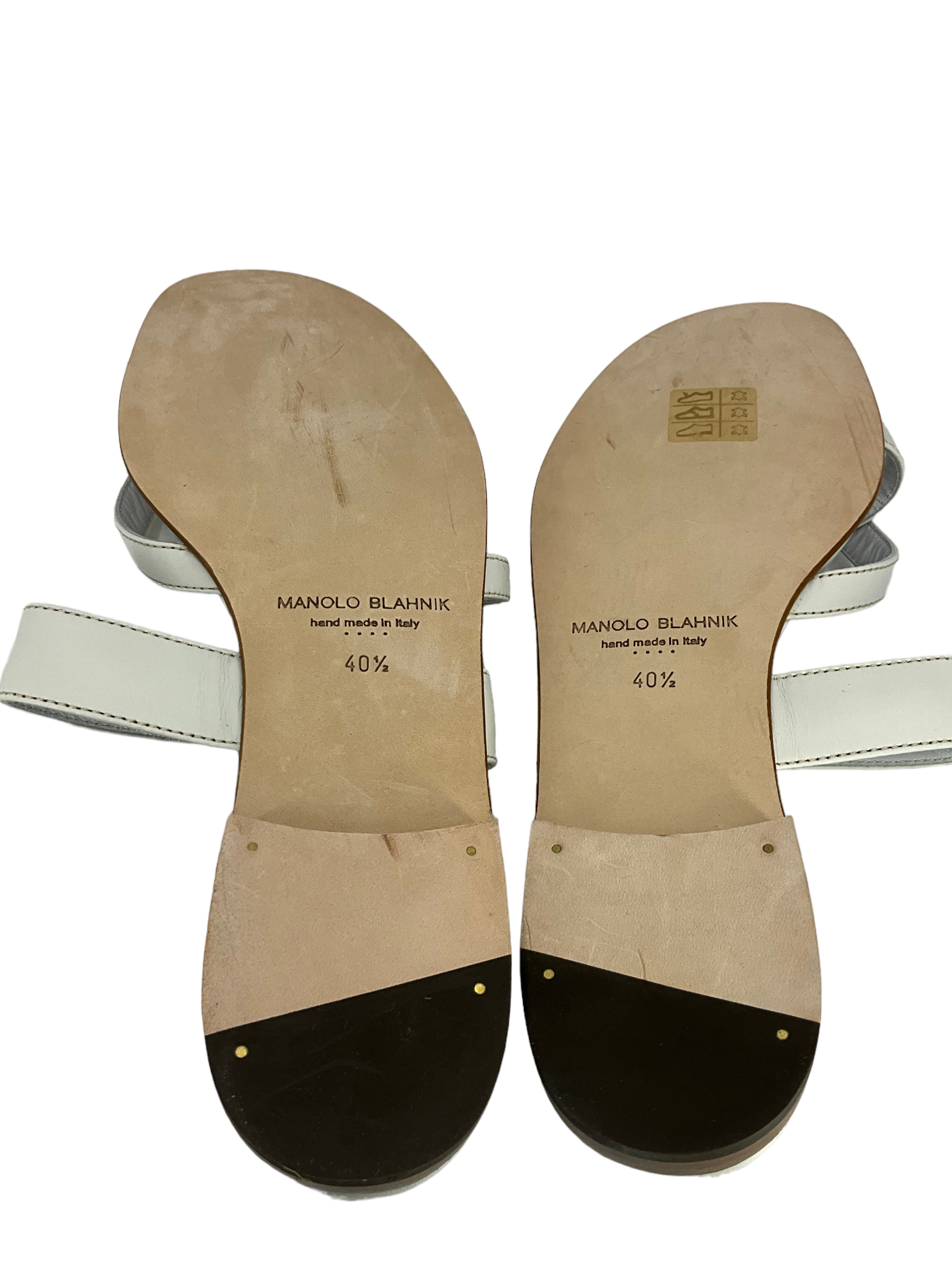 MANOLO BLAHNIK Susa Leather Thong Sandals Women's Size 10.5 - Comfortable Luxury Flip Flops for Beach, Vacation & Summer Outfits