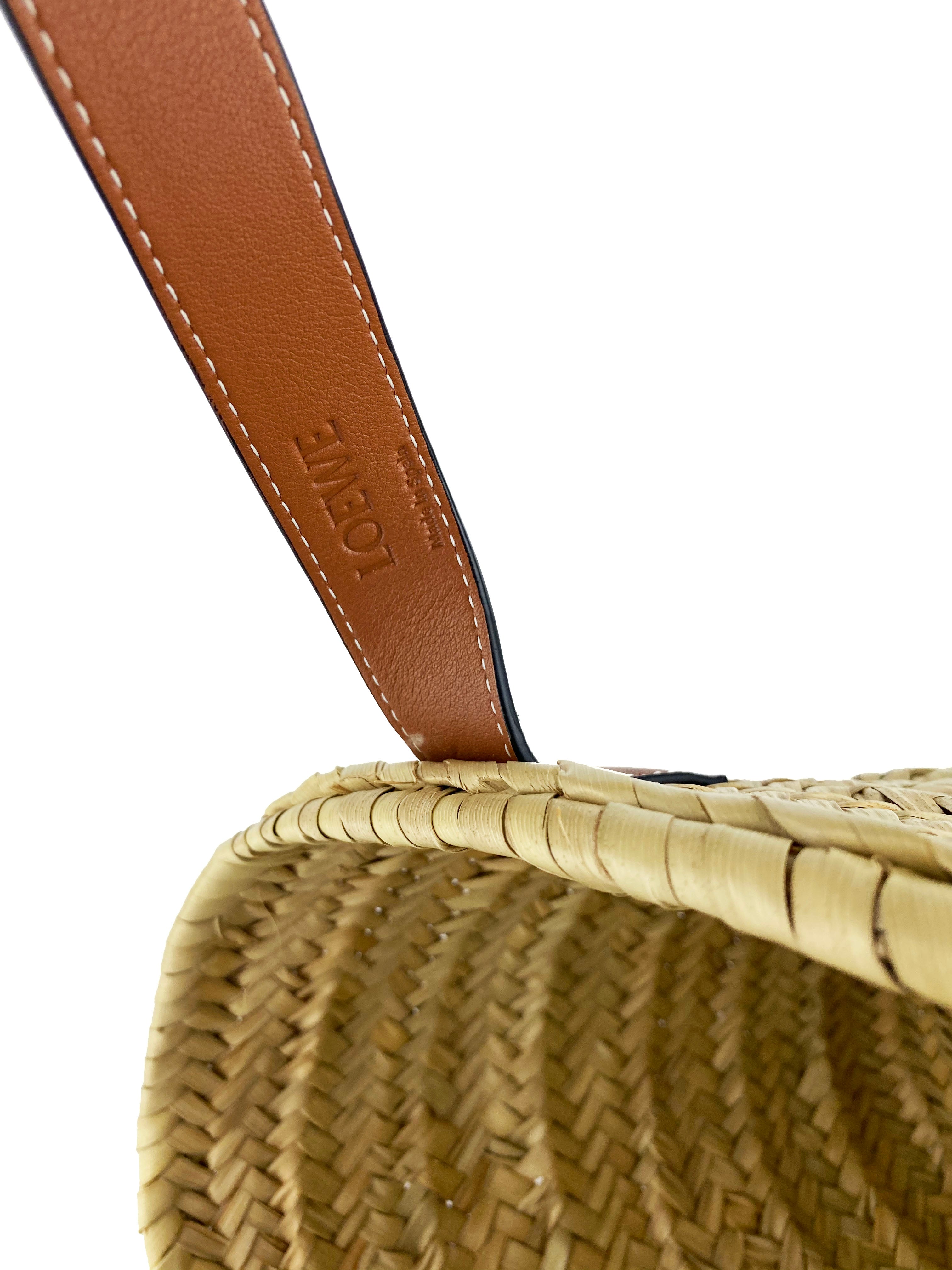 Loewe Palm Leaf Luxury Woven Basket Bag - Stylish Handmade Rattan Tote for Women, Perfect for Beach, Picnic, and Summer Outings