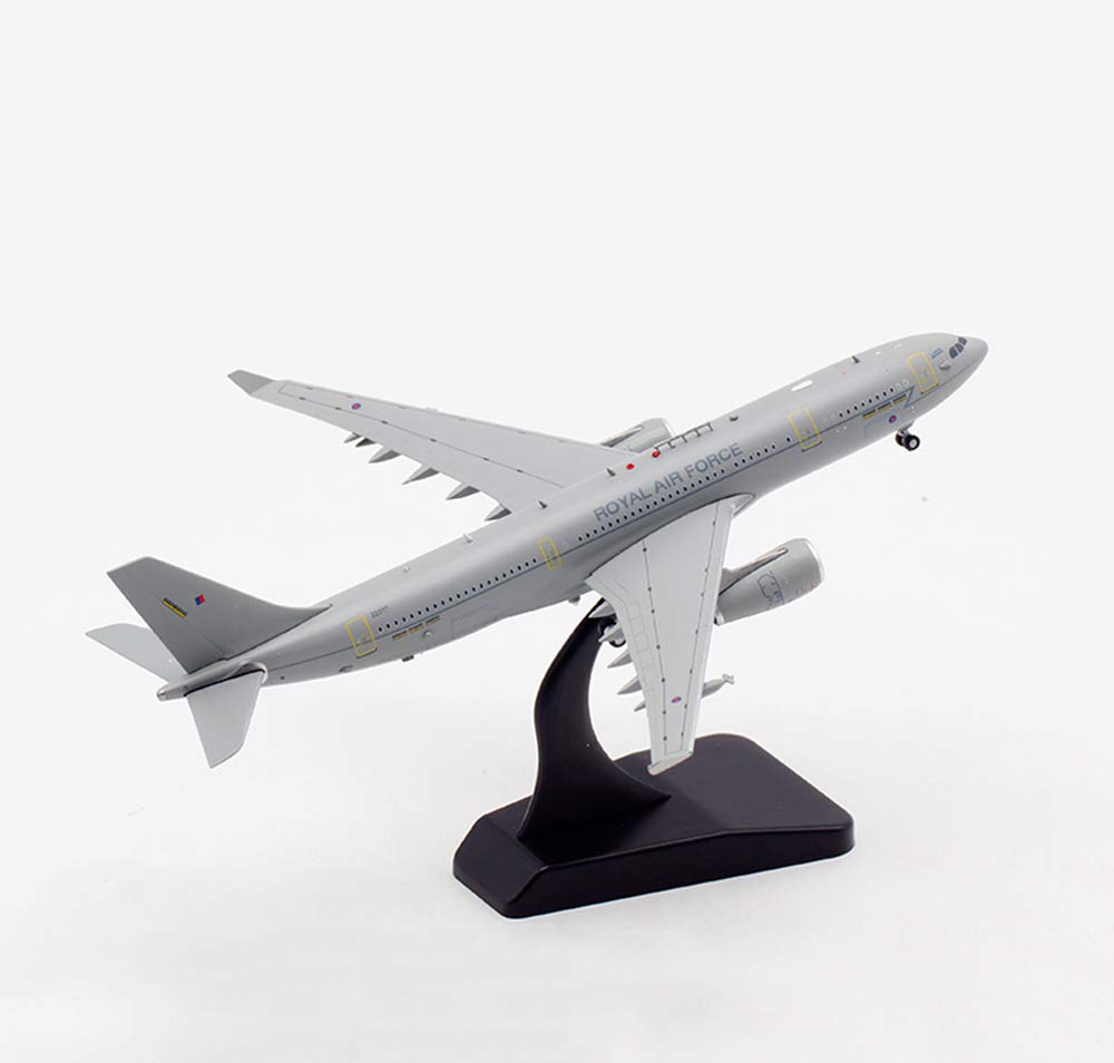 1/400 Scale CMO A330 MRTT RAF Metal Die Cast Model Aircraft - 5.5 x 5.9 Inches - Collectible Military Plane Replica for Aviation Enthusiasts & Home Office Decor
