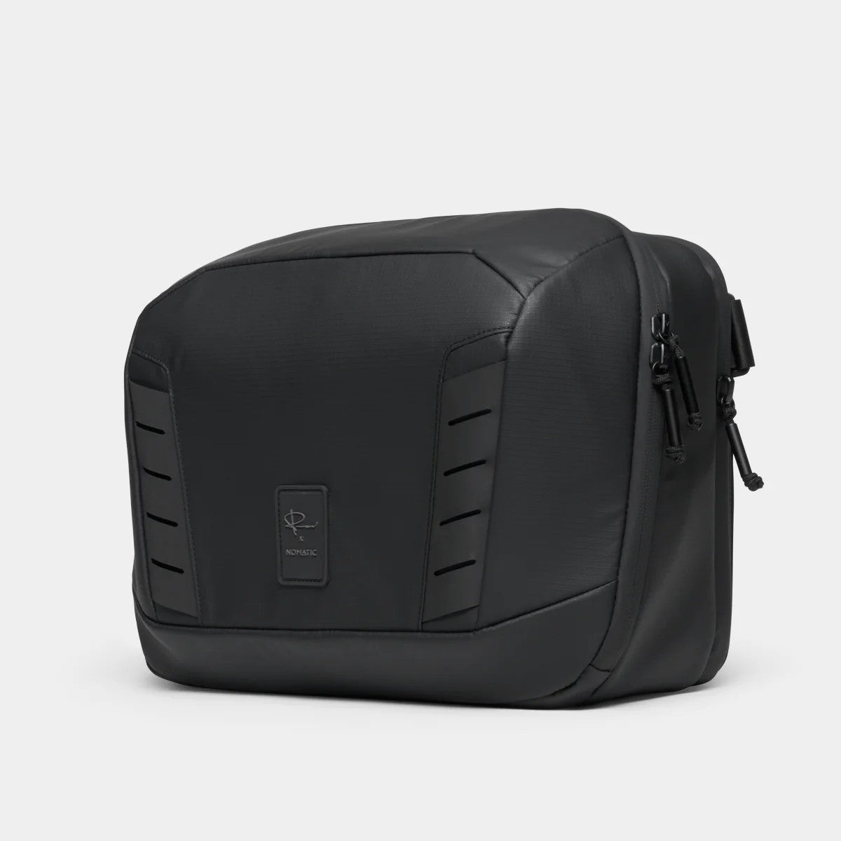 Nomatic McKinnon Camera Messenger Bag 13L - Waterproof & Durable DSLR Camera Bag for Photographers - Perfect for Travel, Hiking & Everyday Use (Black)