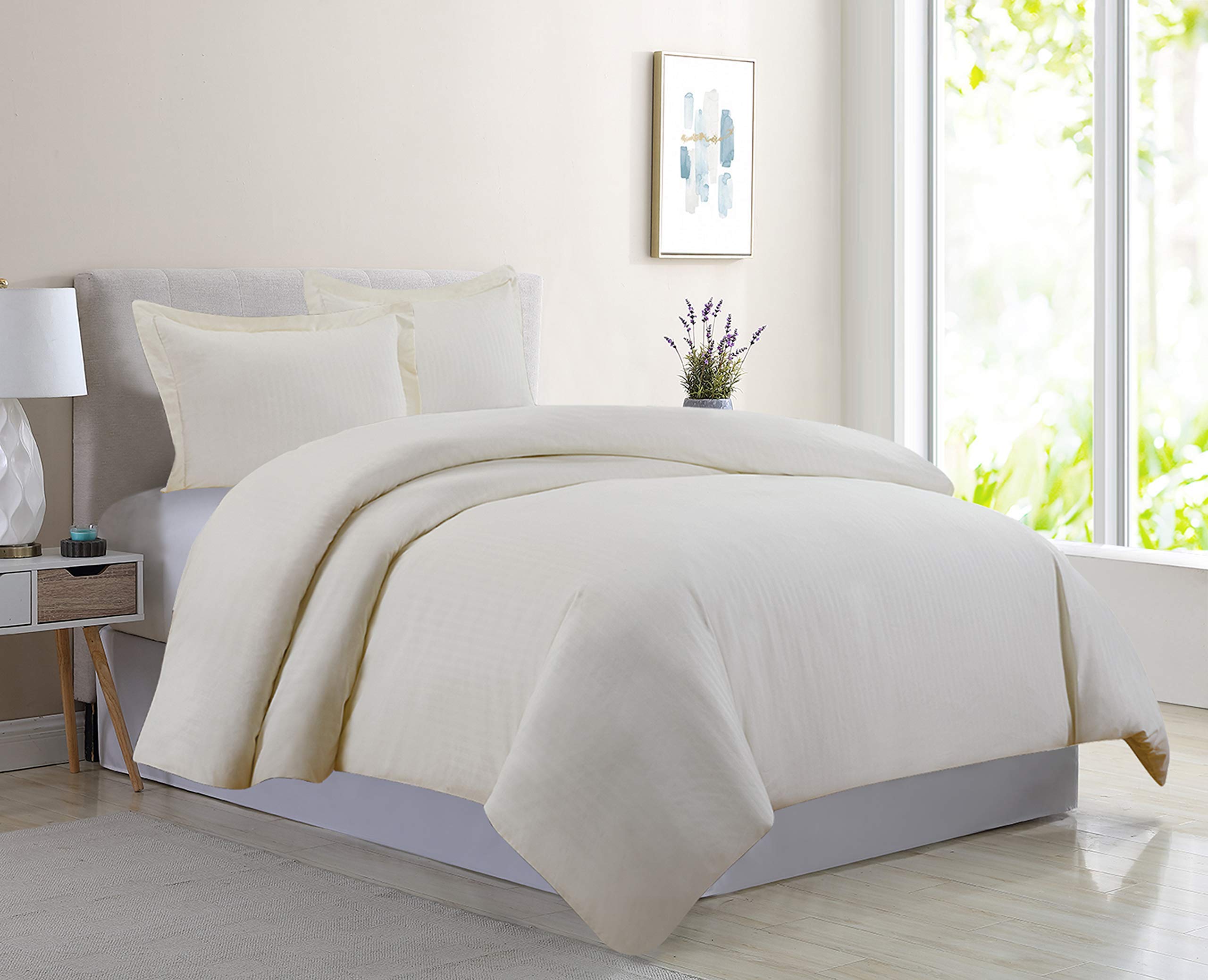 Luxury Super-Soft Down Alternative Comforter - All-Season 100% Pure Cotton Quilt - Lightweight & Fluffy Bedding for Twin/Twin XL Size (Ivory) - Perfect for Cozy Nights, Guest Rooms & Dorm Comfort