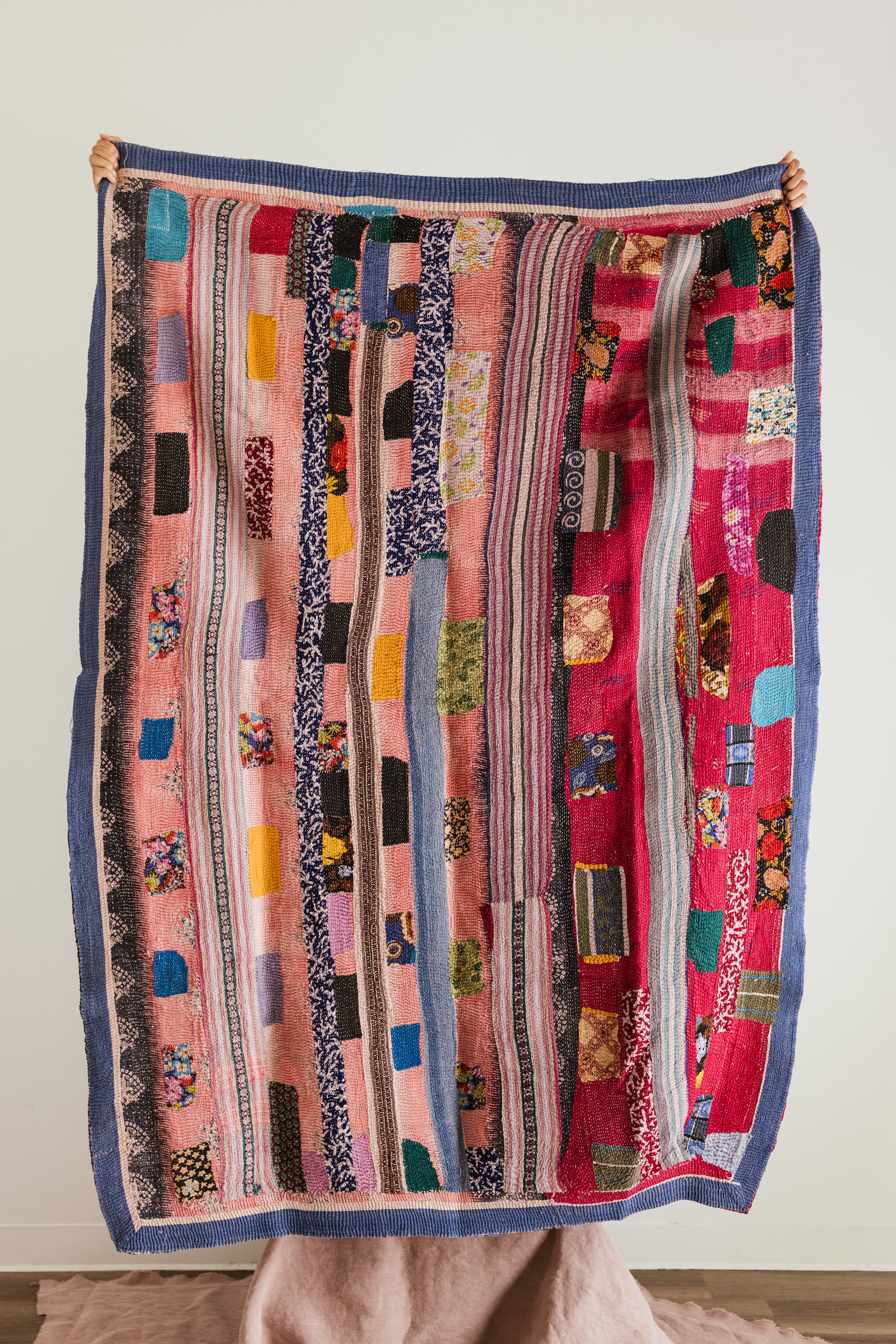 Aloka + BS Quilt #66 - Premium Quality Quilt for Cozy Bedding - Perfect for Home, Bedroom Decor & Gift Giving