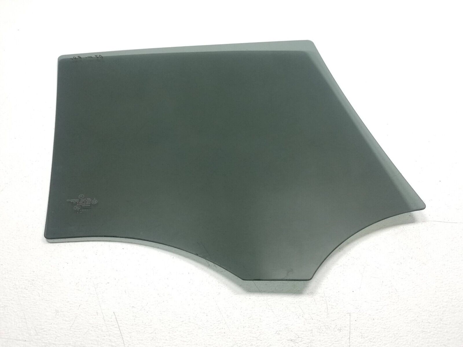 2006-2011 Mercedes ML500 Left Driver Side Rear Door Window Glass - OEM Replacement Part for Smooth & Quiet Operation - Perfect for Car Repairs & Upgrades