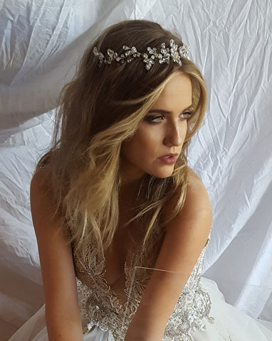 Elegant Bridal Hair Vine with Crystal and Pearl Accents – Kezani Dionyia Headpiece for Weddings, Prom & Special Occasions