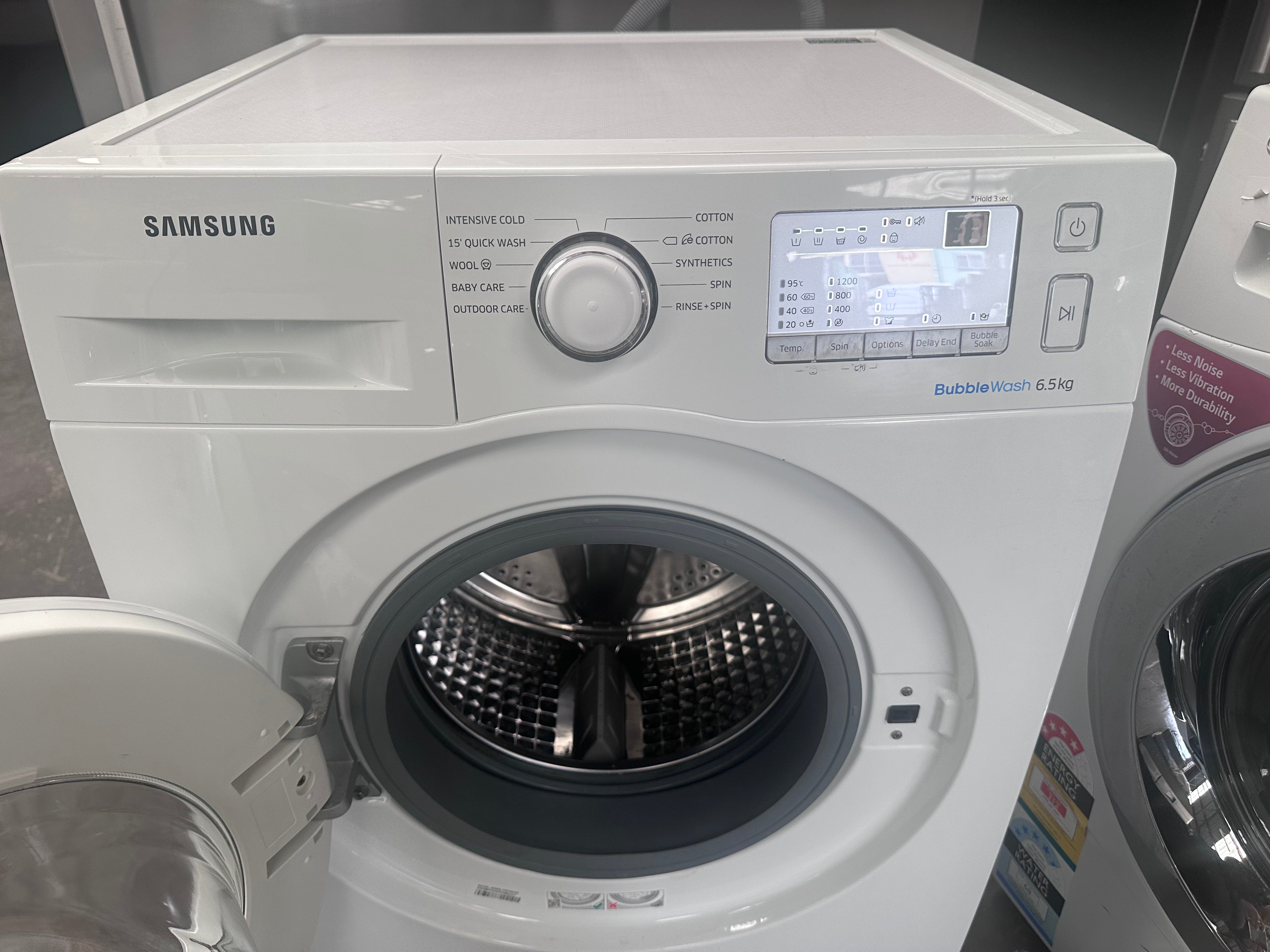 Refurbished Samsung 6.5kg Front Load Washing Machine - Energy Efficient, Quiet Operation for Apartments & Small Homes