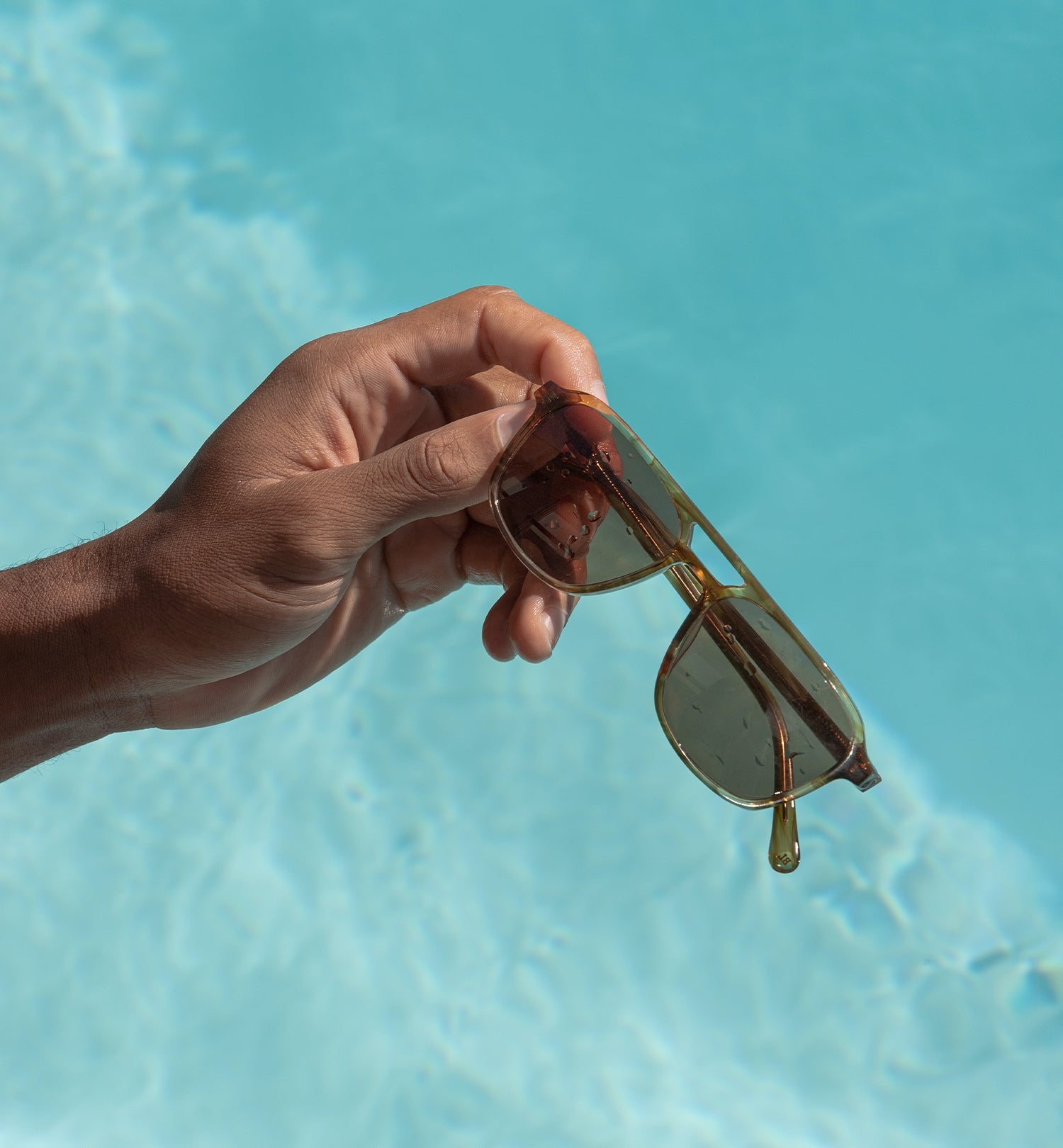 Lark Sunglasses for Men & Women - UV Protection Polarized Sunglasses for Outdoor Activities - Perfect for Driving, Beach, and Sports