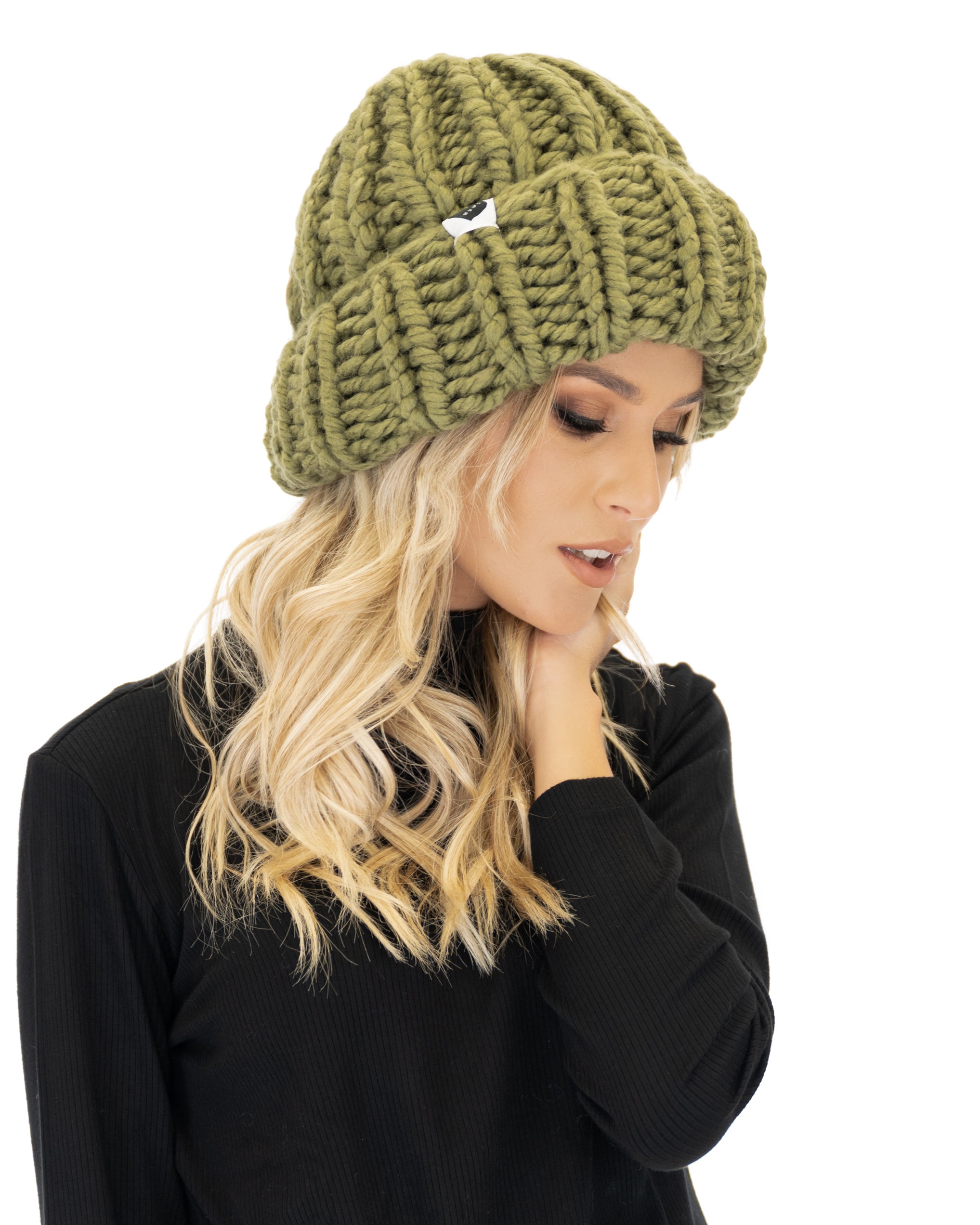 Warm Ribbed Knit Beanie for Men & Women - Soft Winter Hat for Cold Weather - Perfect for Outdoor Activities, Skiing, and Daily Wear