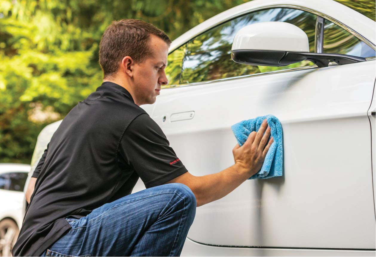 Griot's Garage 11066 Spray-On Car Wash & Wax - 1 Gallon (128 Fl Oz) - pH Neutral, Safe for All Car Surfaces - Perfect for Quick Car Cleaning at Home or On-The-Go