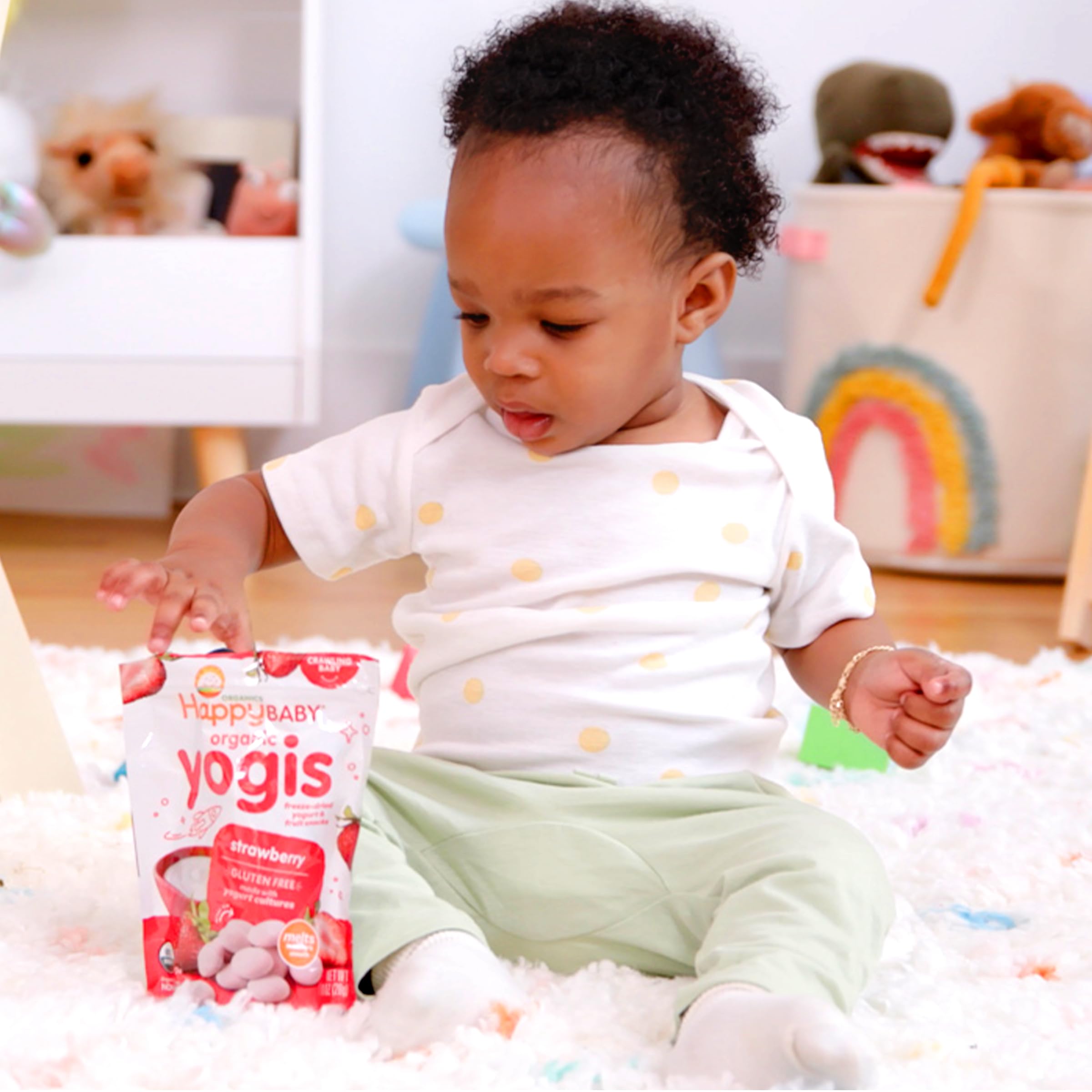 Happy Baby Organics Yogis Freeze-Dried Yogurt & Fruit Snacks - 3 Flavor Variety Pack (Strawberry, Banana & Mixed Berry), 1 Ounce (Pack of 3) | Healthy Toddler Snacks for On-the-Go, Lunch Box & Travel | USDA Organic, No Artificial Flavors