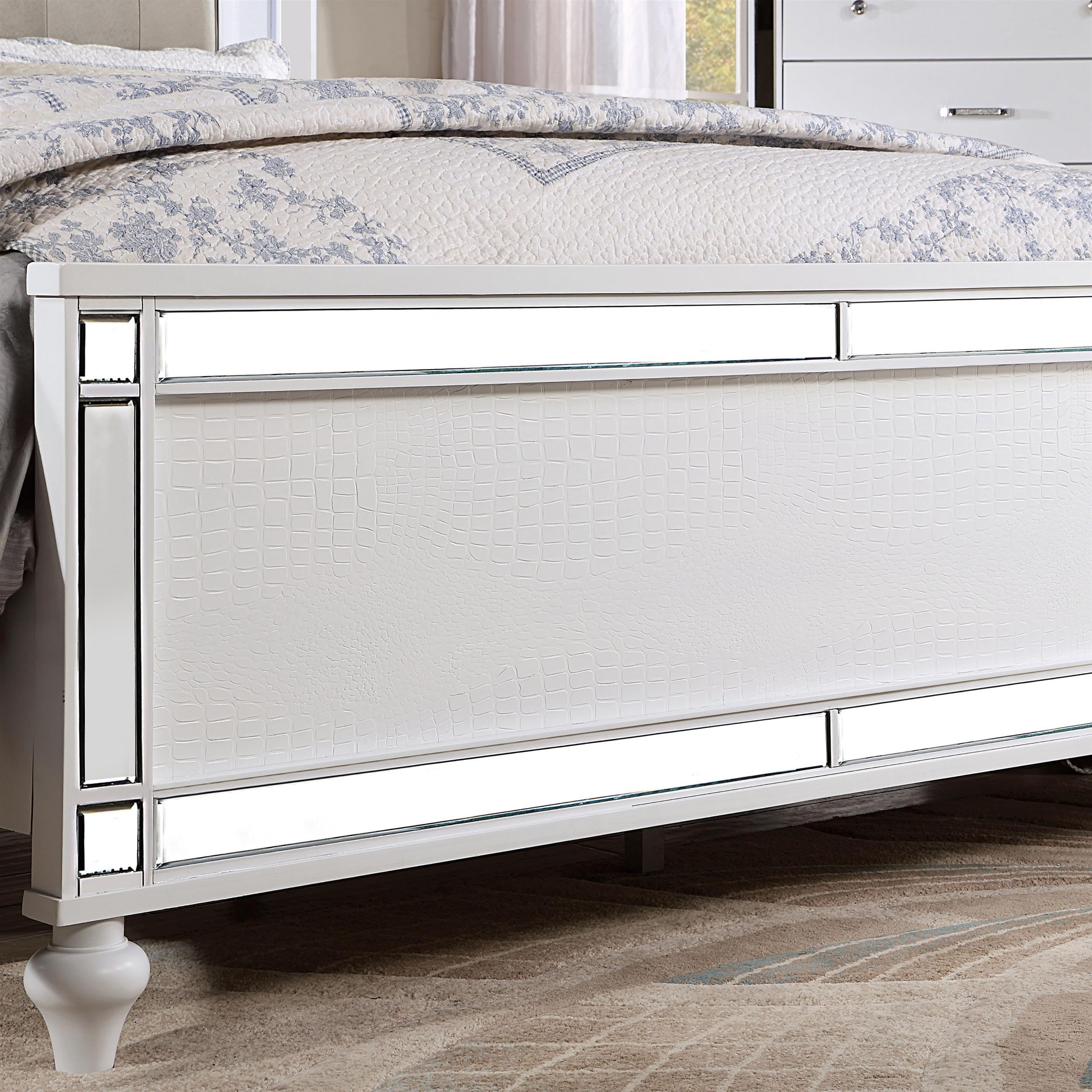 Furniture of America Xulu Contemporary Wood King Bed with LED Lights in White - Modern Bedroom Furniture for Luxurious Home Decor