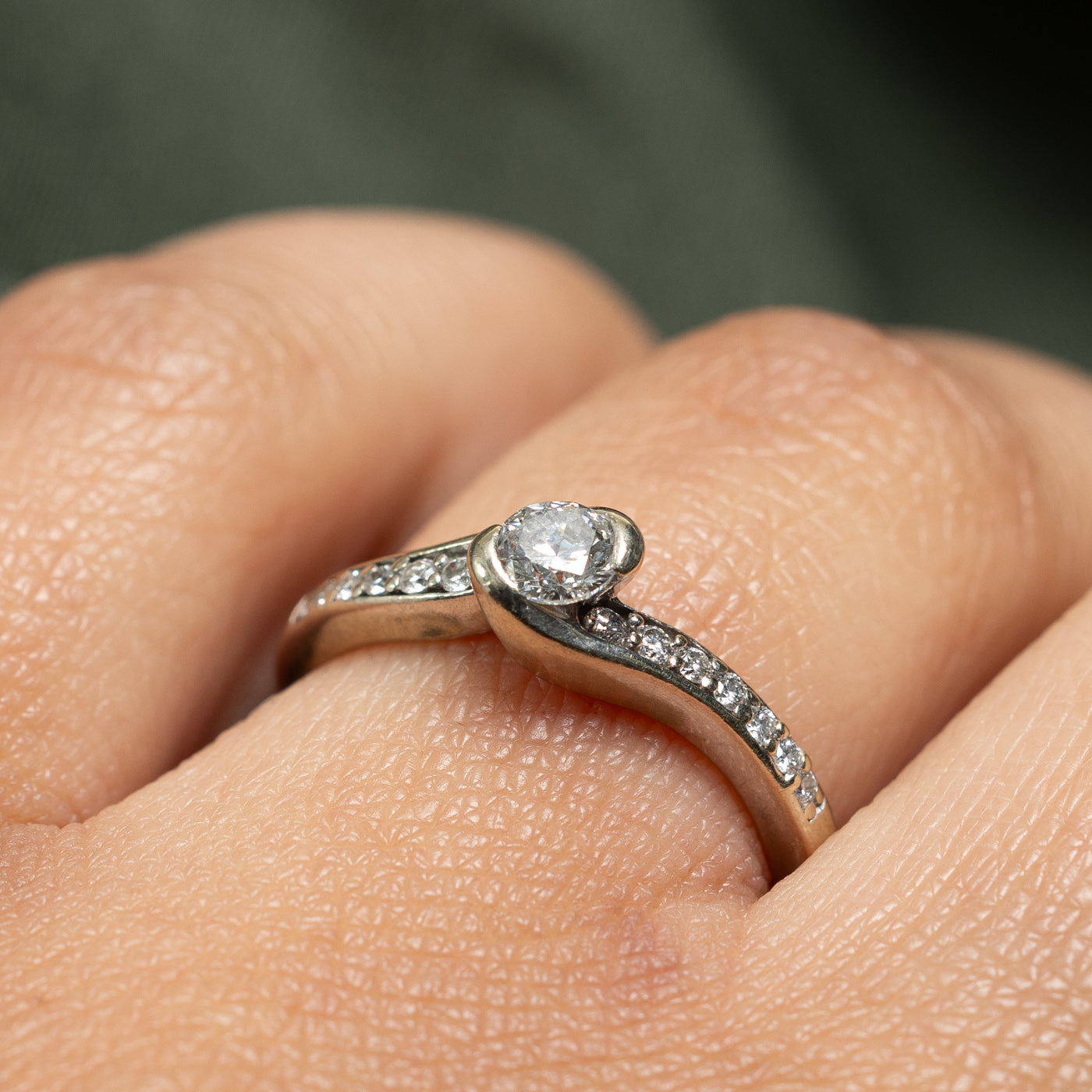 0.27ct Diamond Bypass Ring with 0.13ctw Side Stones - Size 7 | Elegant Wedding Band, Anniversary Gift for Her, Perfect for Proposals & Special Occasions