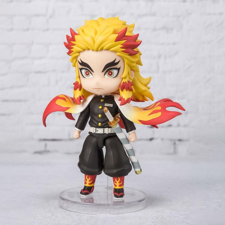 Bandai Figuarts Mini #057 Demon Slayer Kimetsu no Yaiba Kyojuro Rengoku Action Figure - Flame Breathing Version - Collectible Anime Toy for Display & Cosplay