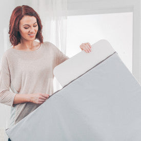 Chicco Alfa Lite Lightweight Travel Playard - Portable Baby Crib for Travel & Home Use, Midnight Blue - Perfect for Nursery, Daycare & On-the-Go Parents