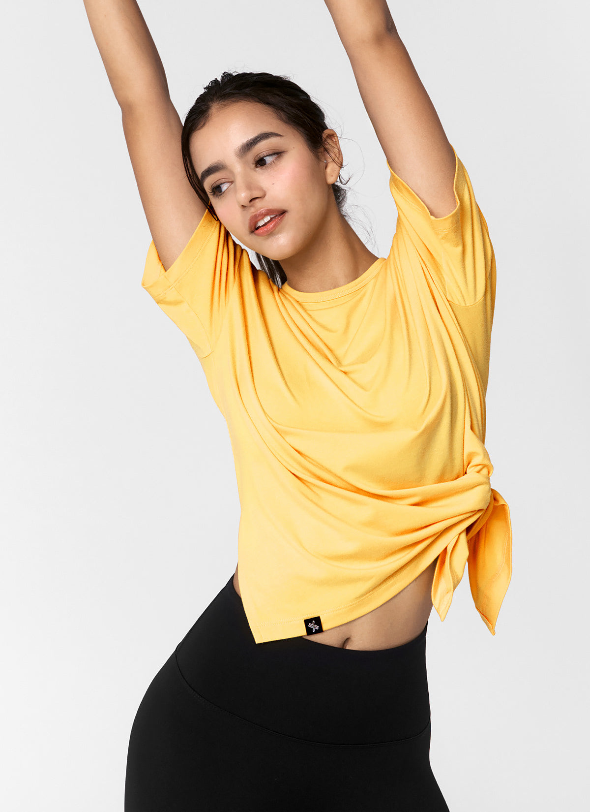 Smooth Unbalanced Slit Short Sleeve T-Shirt for Women - Trendy Casual Summer Top for Outings & Streetwear Fashion