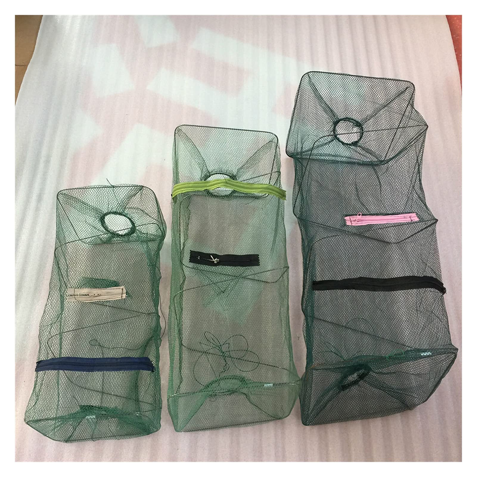 Foldable Crab & Lobster Fishing Net - 75cm Durable Anti-Corrosion Mesh Trap for Shrimp, Crayfish, Prawn - Perfect for Beach Fishing, Camping & Outdoor Adventures (Random Color)