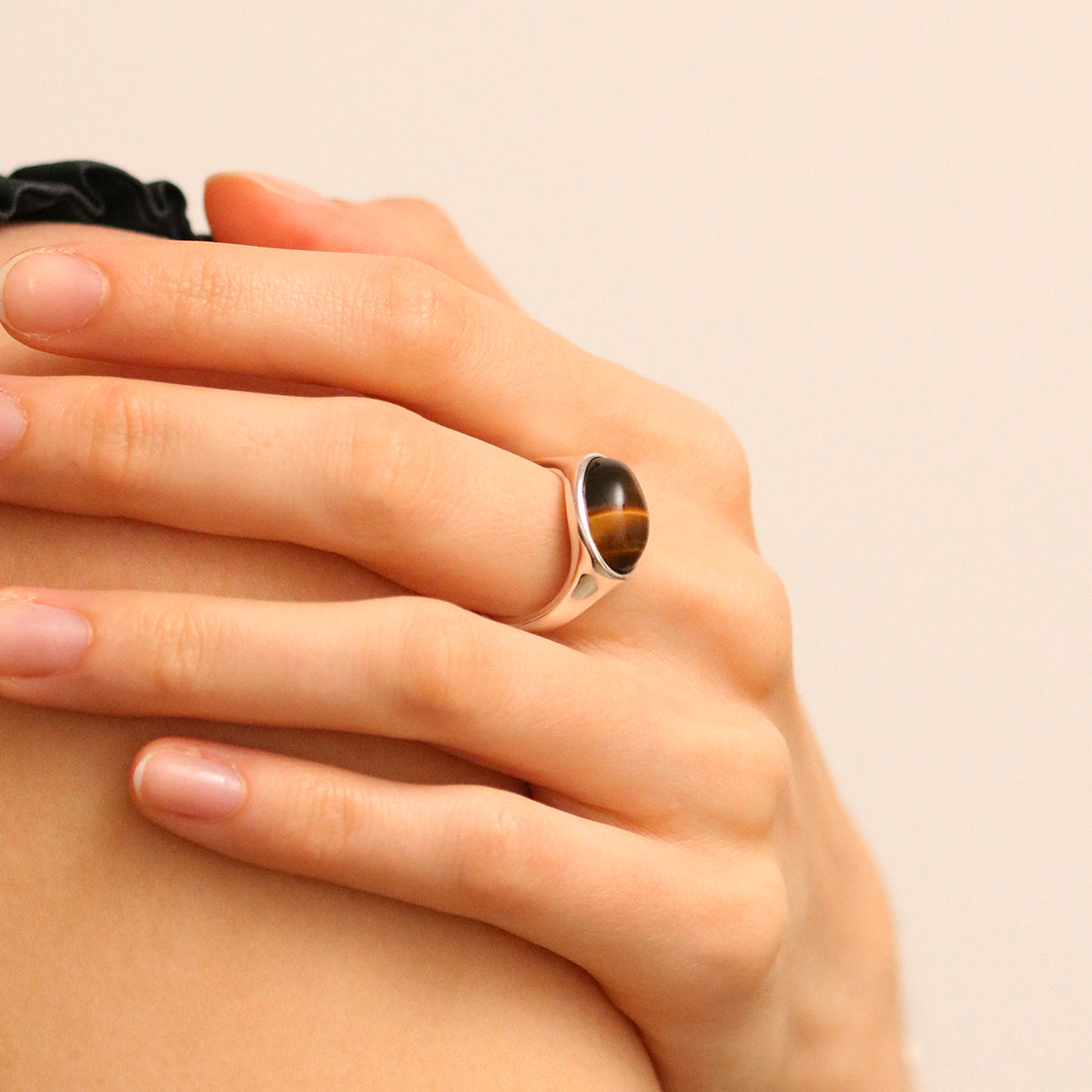 Natural Tiger's Eye Stone Ring for Men & Women - Handmade Adjustable Spiritual Jewelry for Protection & Good Luck - Perfect for Meditation, Yoga & Everyday Wear