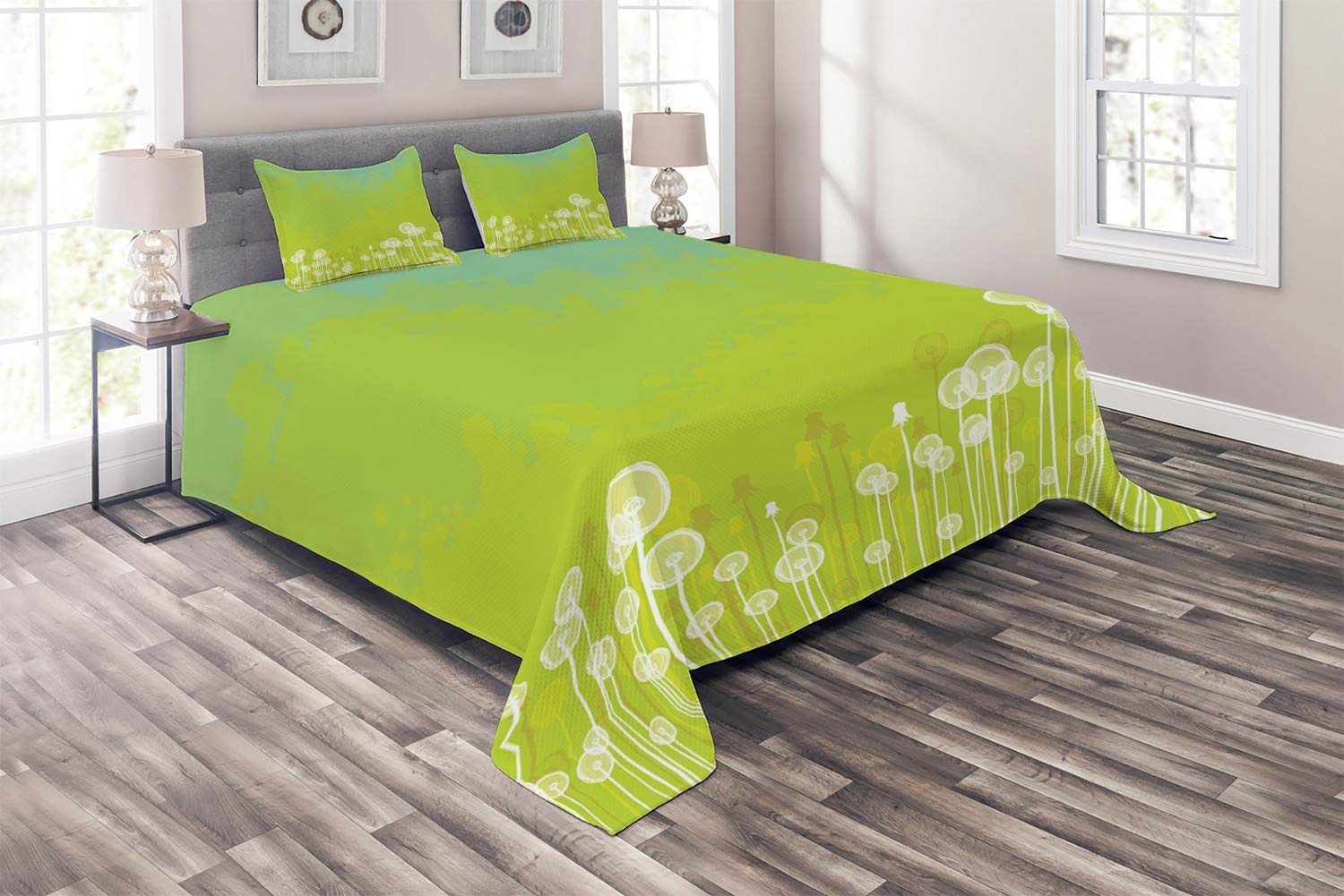 Ambesonne 3-Piece King Size Quilted Bedspread Set with 2 Pillow Shams - Dandelion Flower Pattern in Apple Green Seafoam, Wild North American Floral Design for Summer Decor | Perfect for Master Bedroom, Guest Room & Seasonal Home Styling