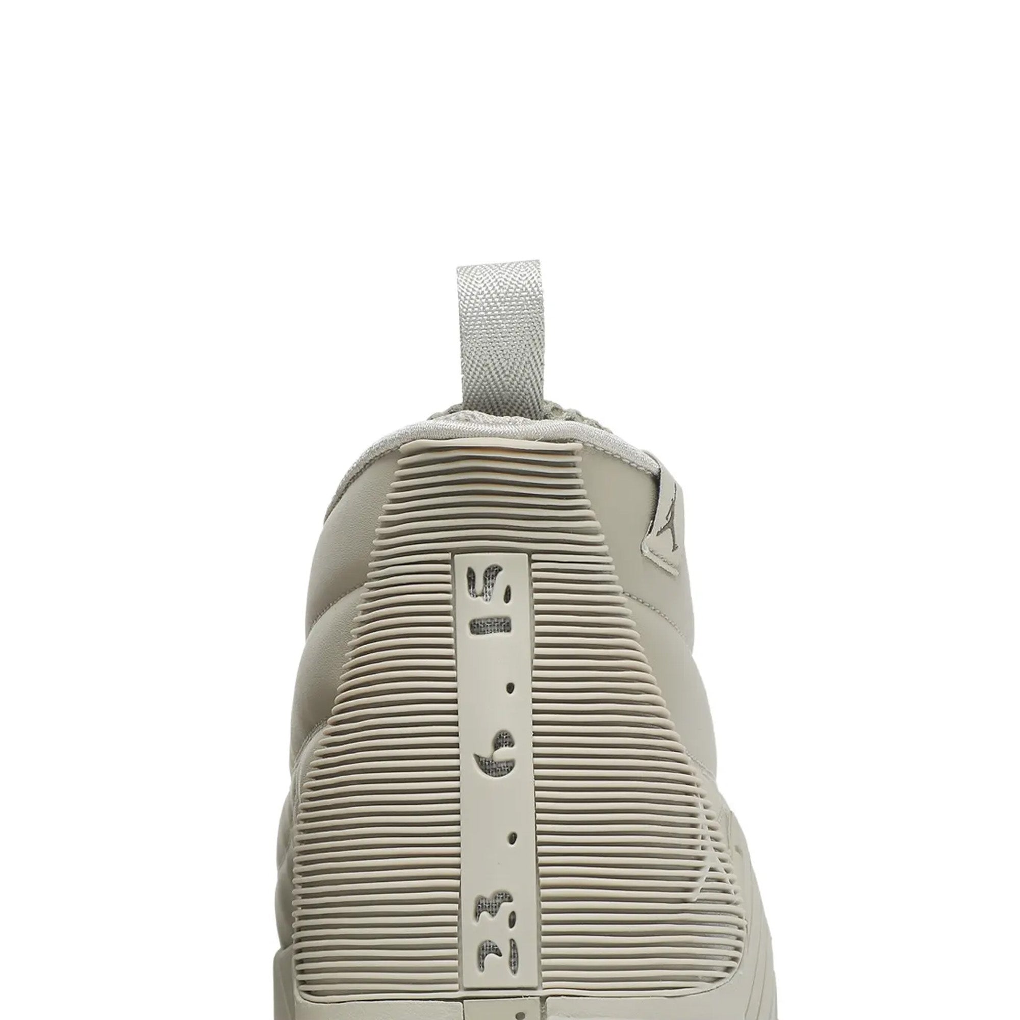 Air Jordan 15 Retro x Billie Eilish Collaboration Sneakers - Limited Edition Basketball Shoes for Men & Women | Perfect for Streetwear Fashion, Sneaker Collecting and Casual Wear