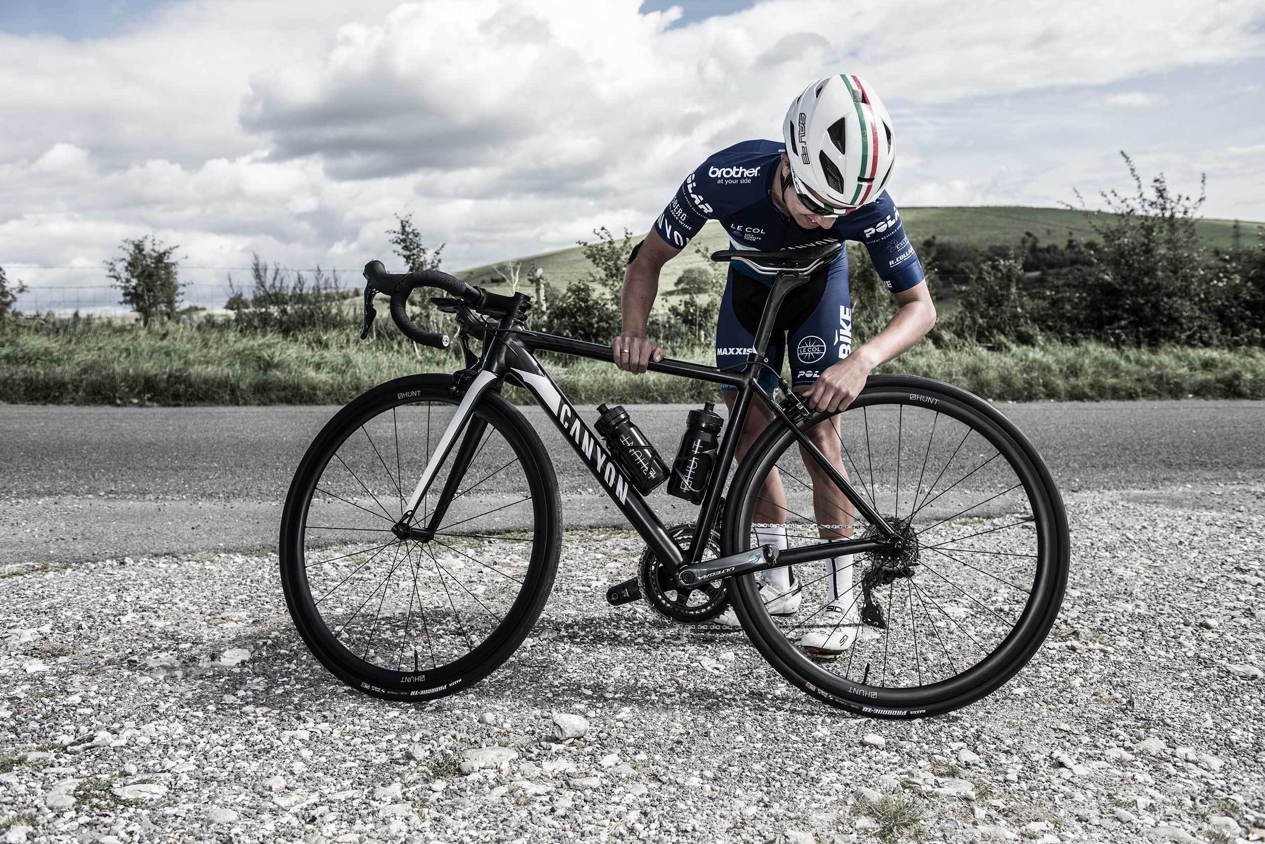 HUNT 36 Carbon Wide Aero Wheelset - Lightweight Carbon Road Bike Wheels for Speed & Performance | Perfect for Racing, Triathlon & Road Cycling